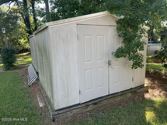 1200 Oakdale Avenue Property Photo 11