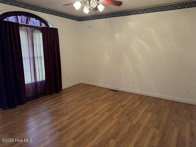 1200 Oakdale Avenue Property Photo 19