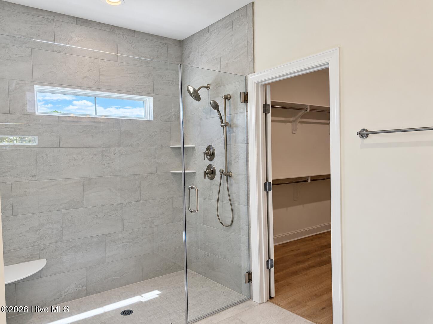 96 Halcyon Drive Property Photo 15