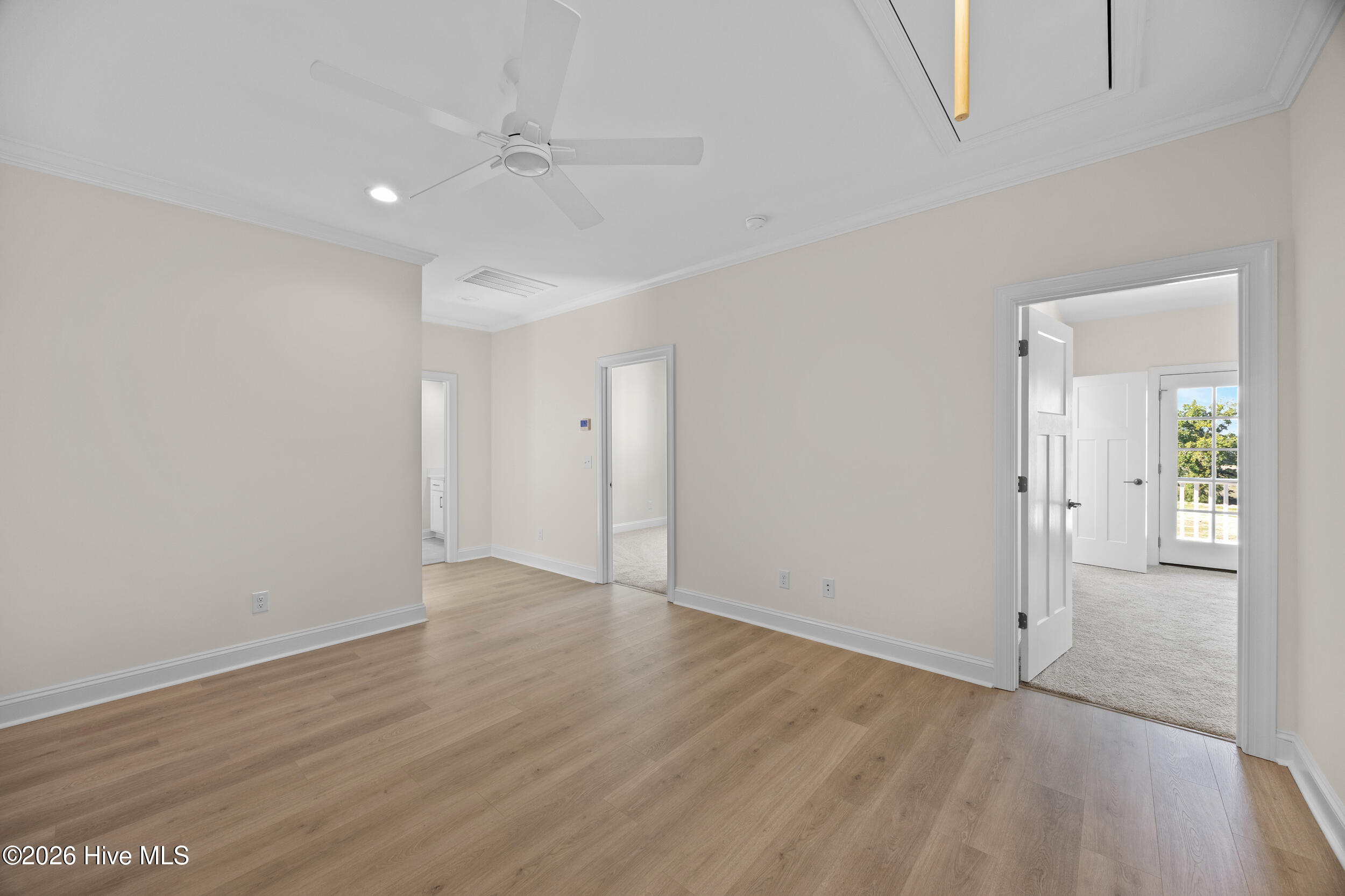 96 Halcyon Drive Property Photo 45