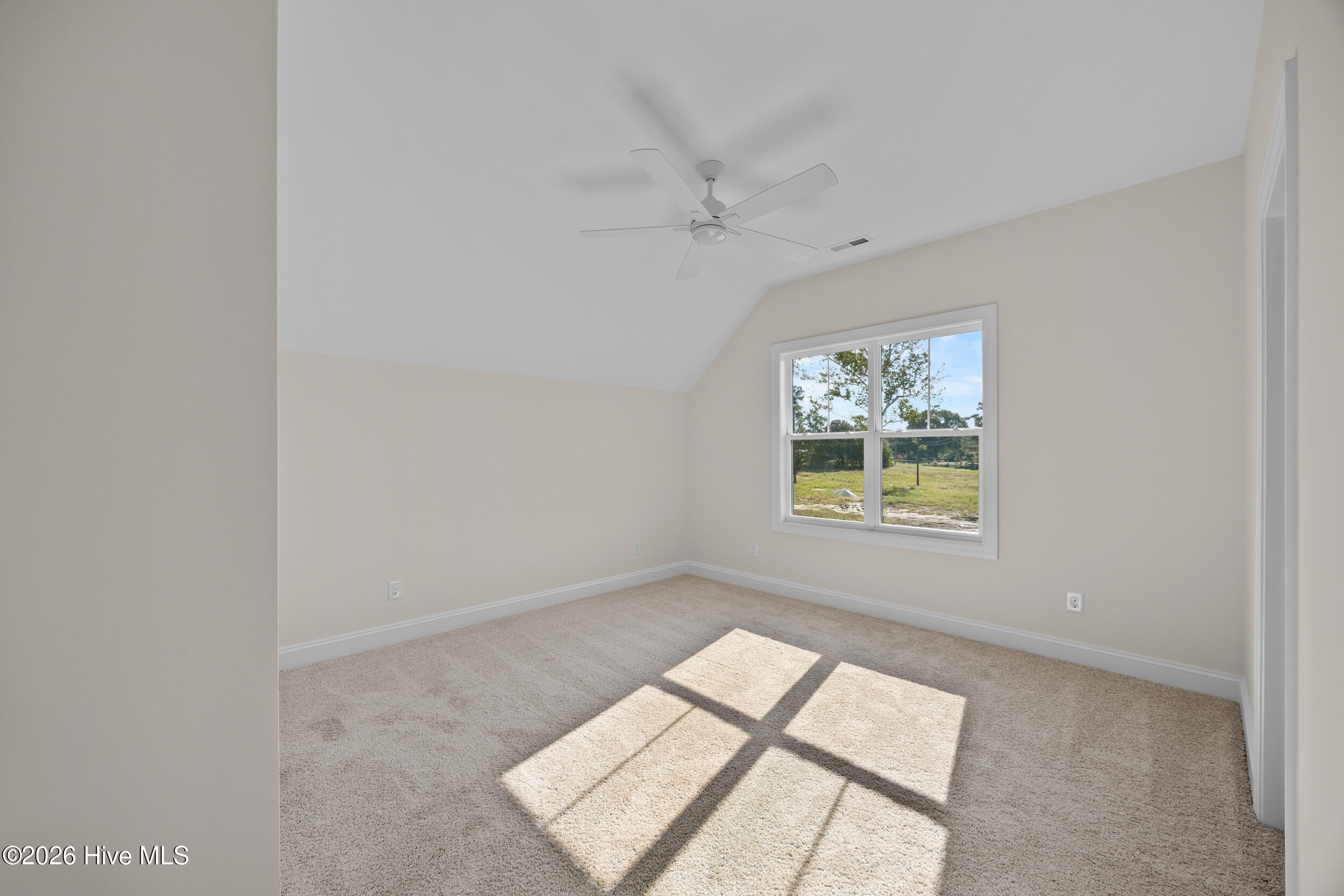 96 Halcyon Drive Property Photo 57