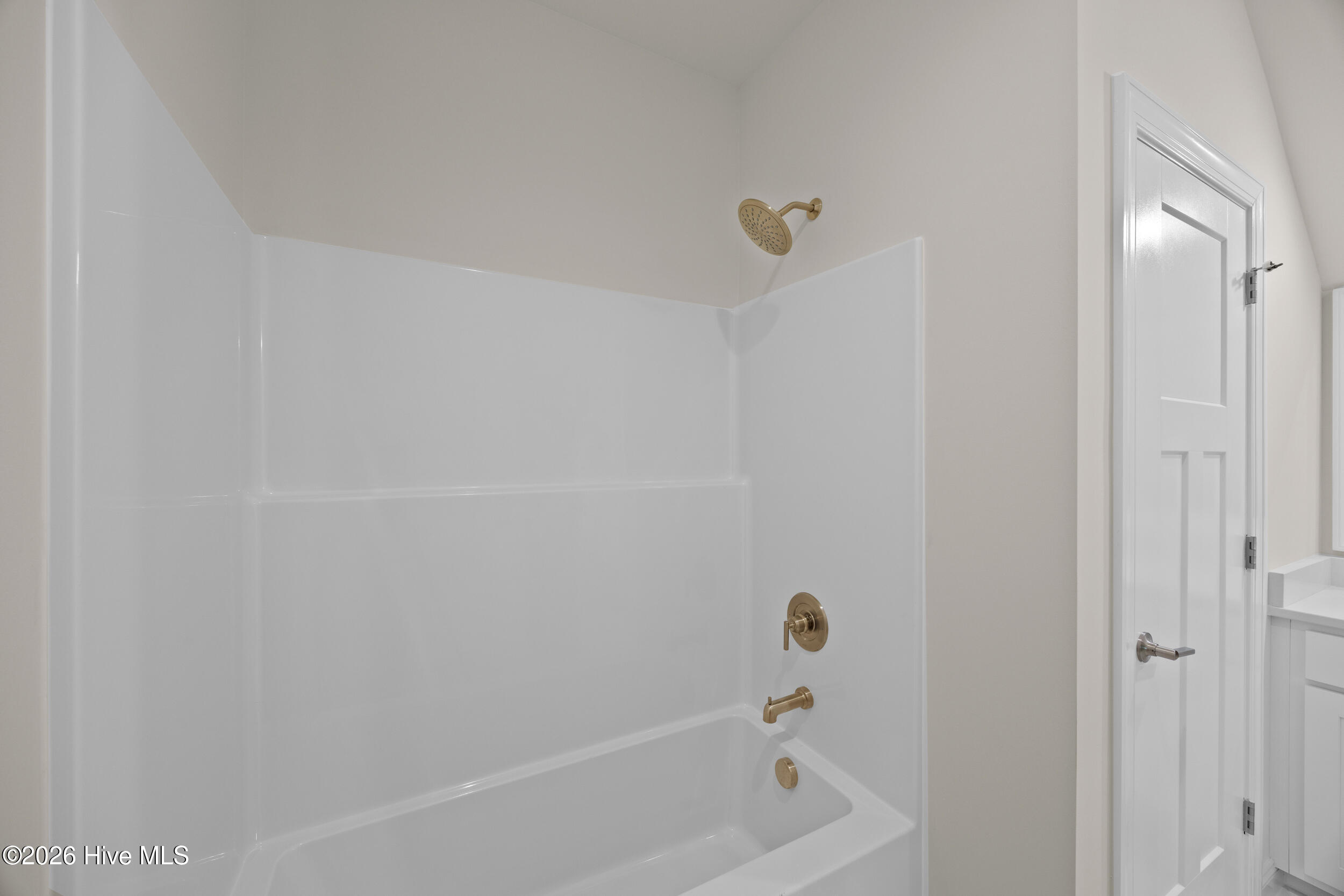 96 Halcyon Drive Property Photo 59