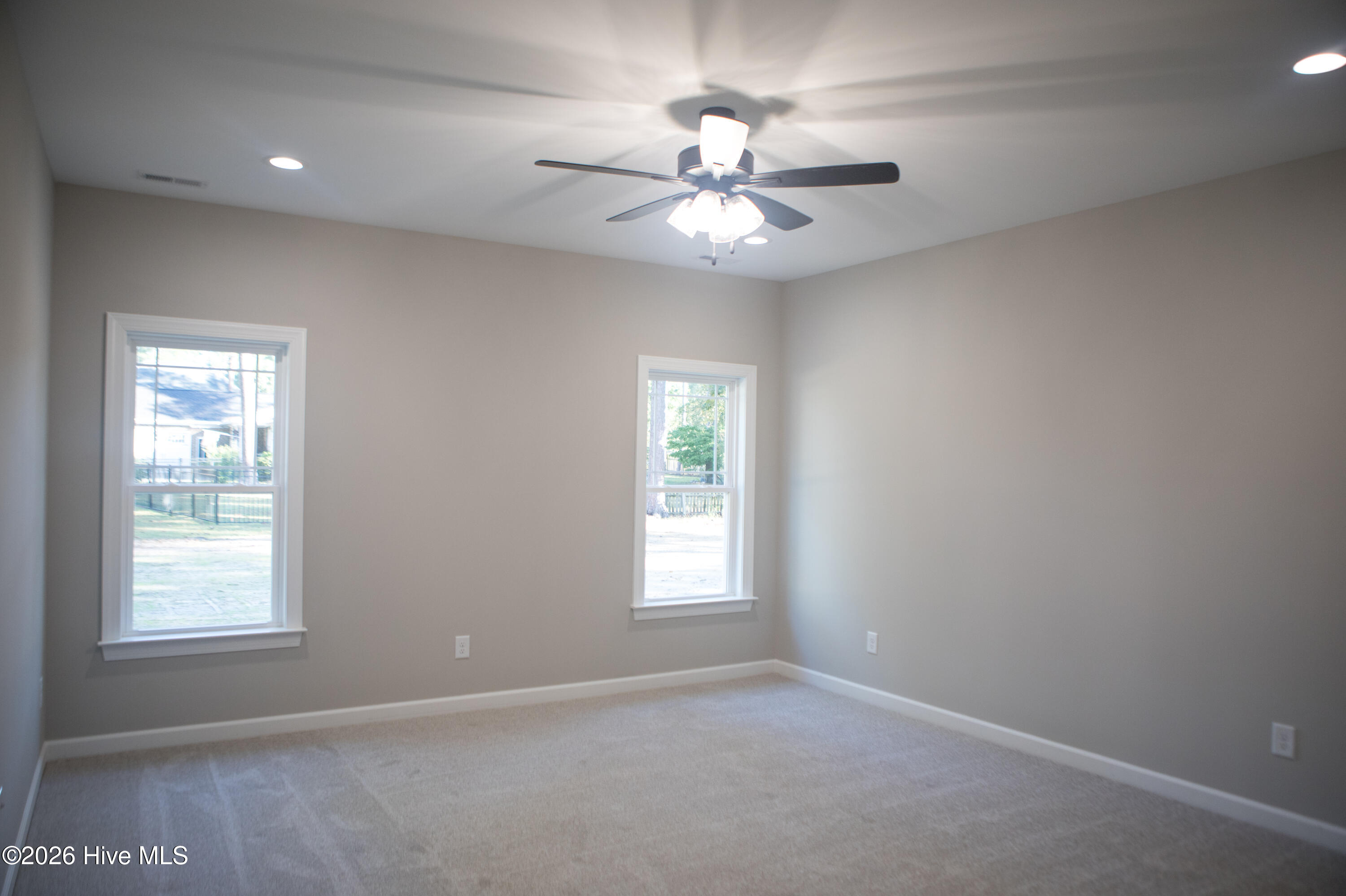 102 North Court Property Photo 13