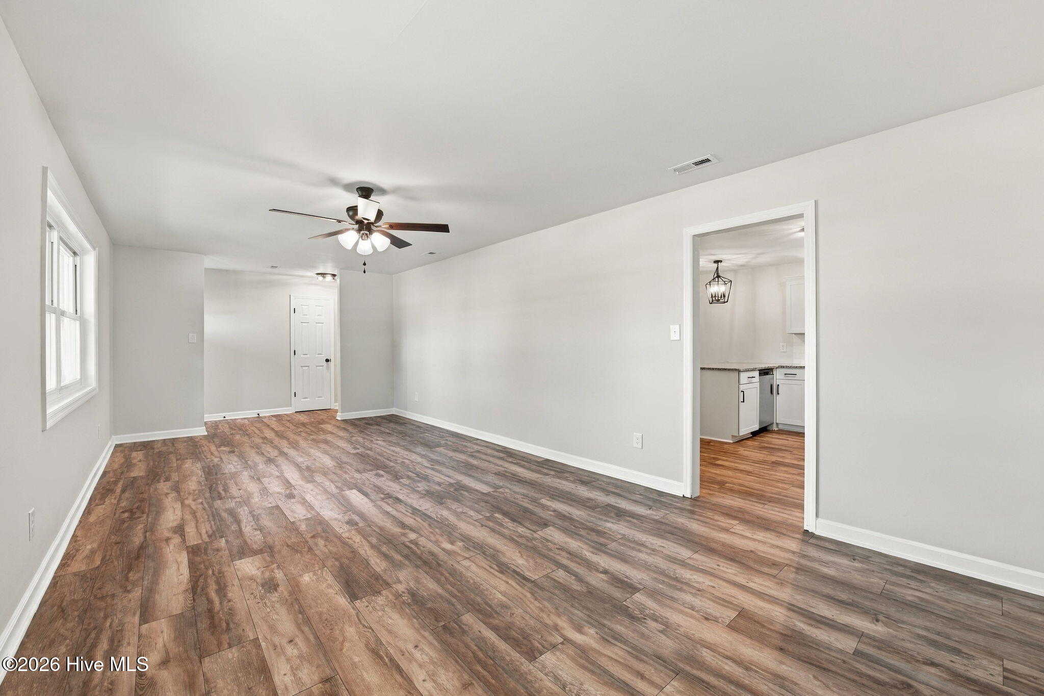 1202 Forest Drive Property Photo 11