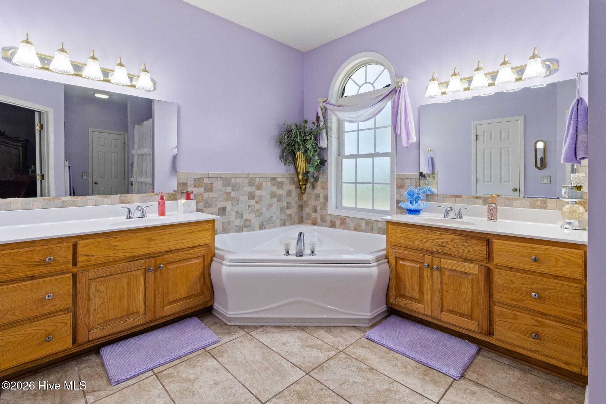549 Sassafras Road Property Photo 8