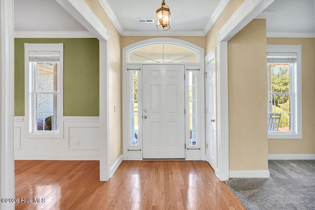 1103 Stanfield Court Property Photo 6