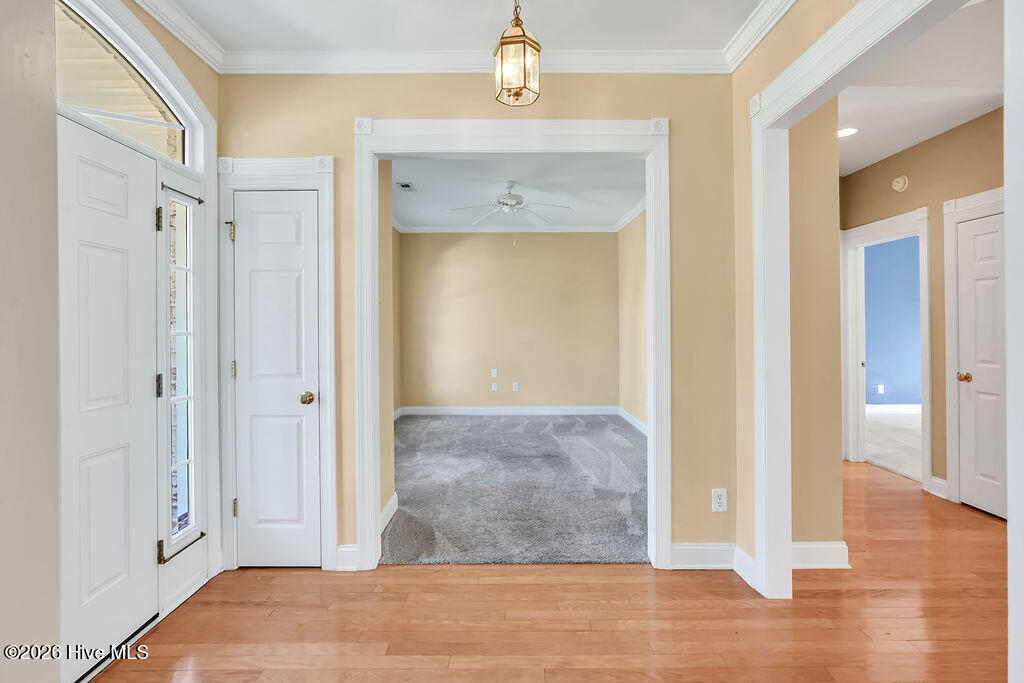 1103 Stanfield Court Property Photo 7
