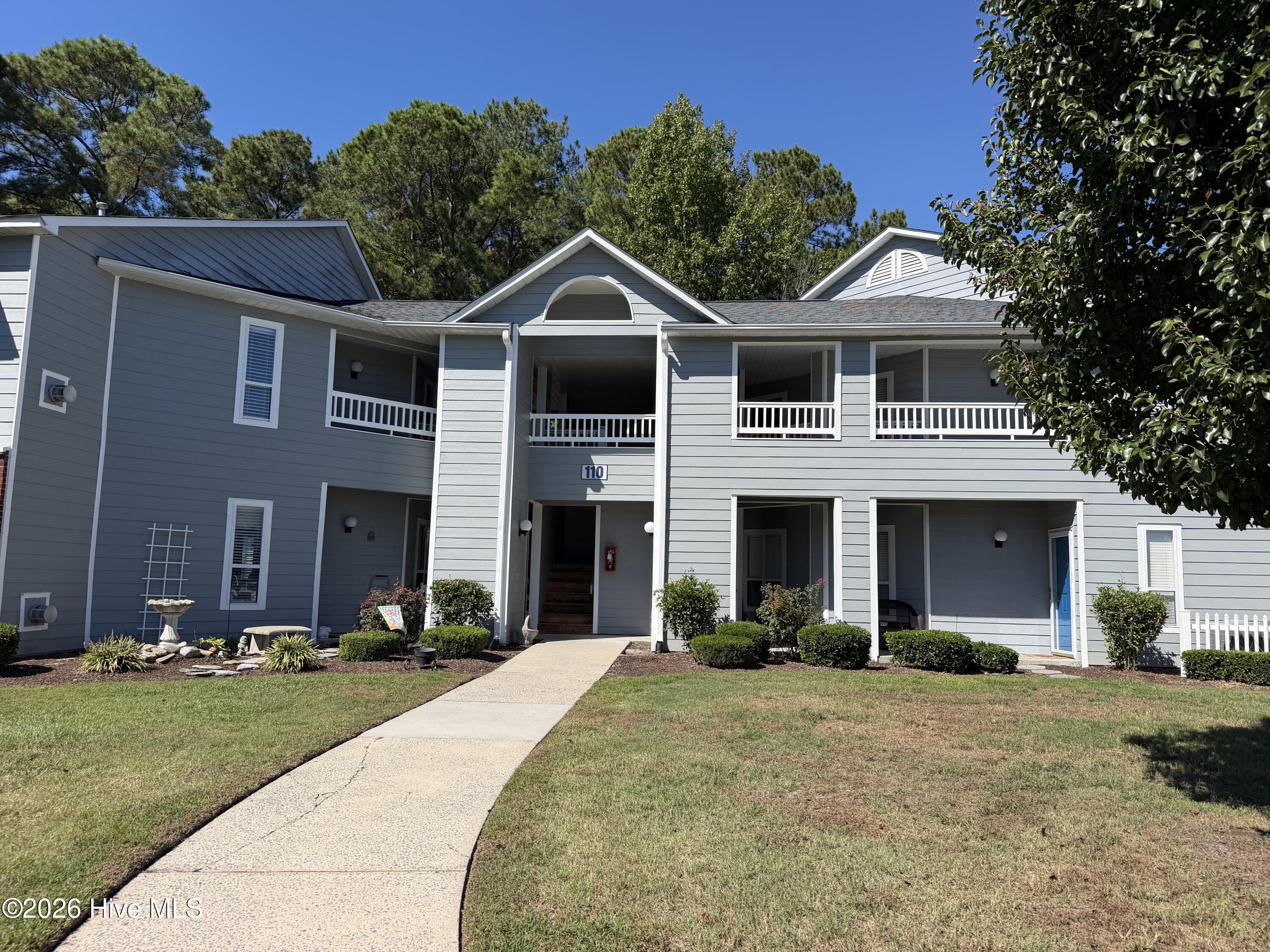 110 Breezewood Drive G Property Photo 1