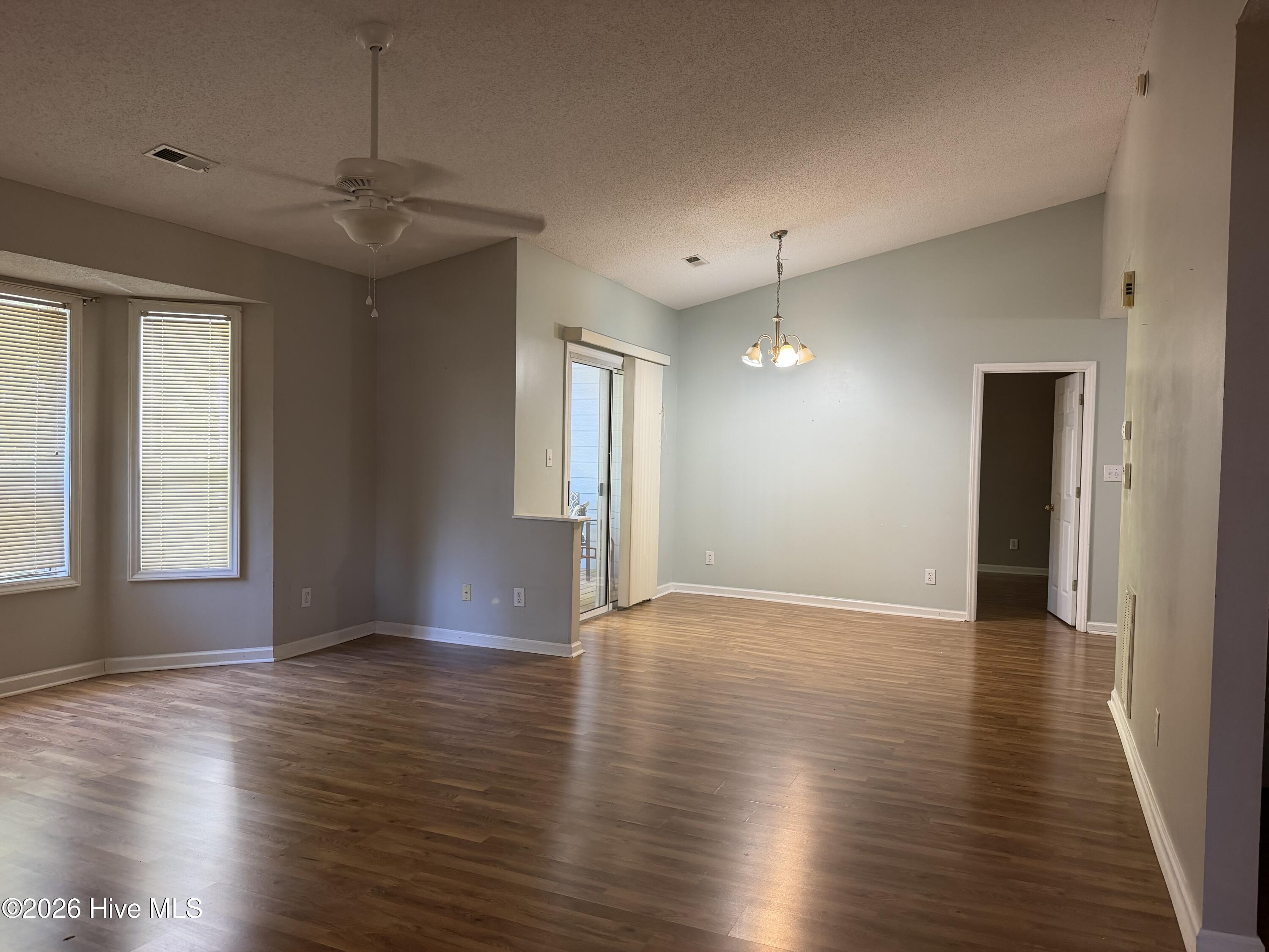 110 Breezewood Drive G Property Photo 3