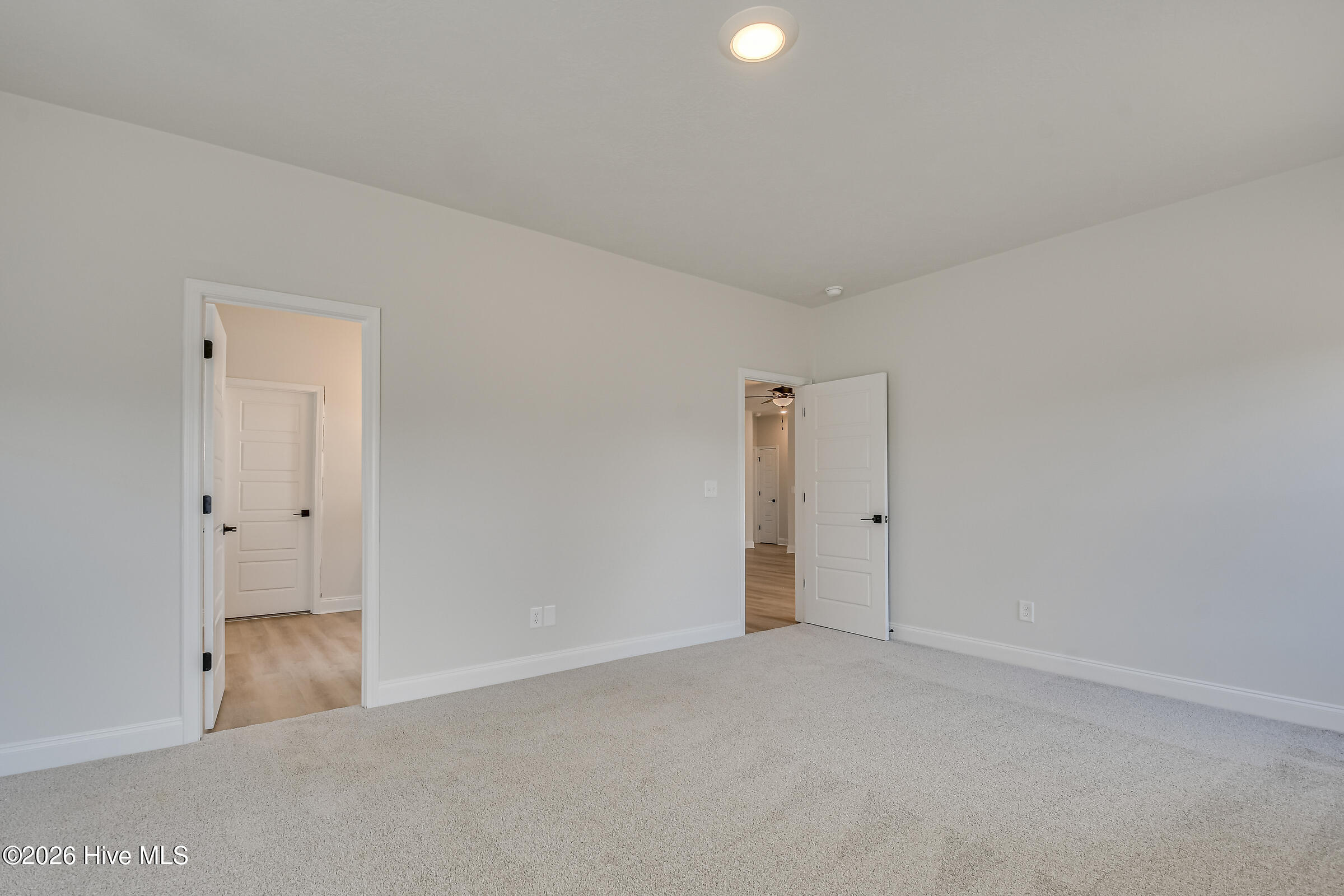 1699 Pine Ridge Drive N Property Photo 19