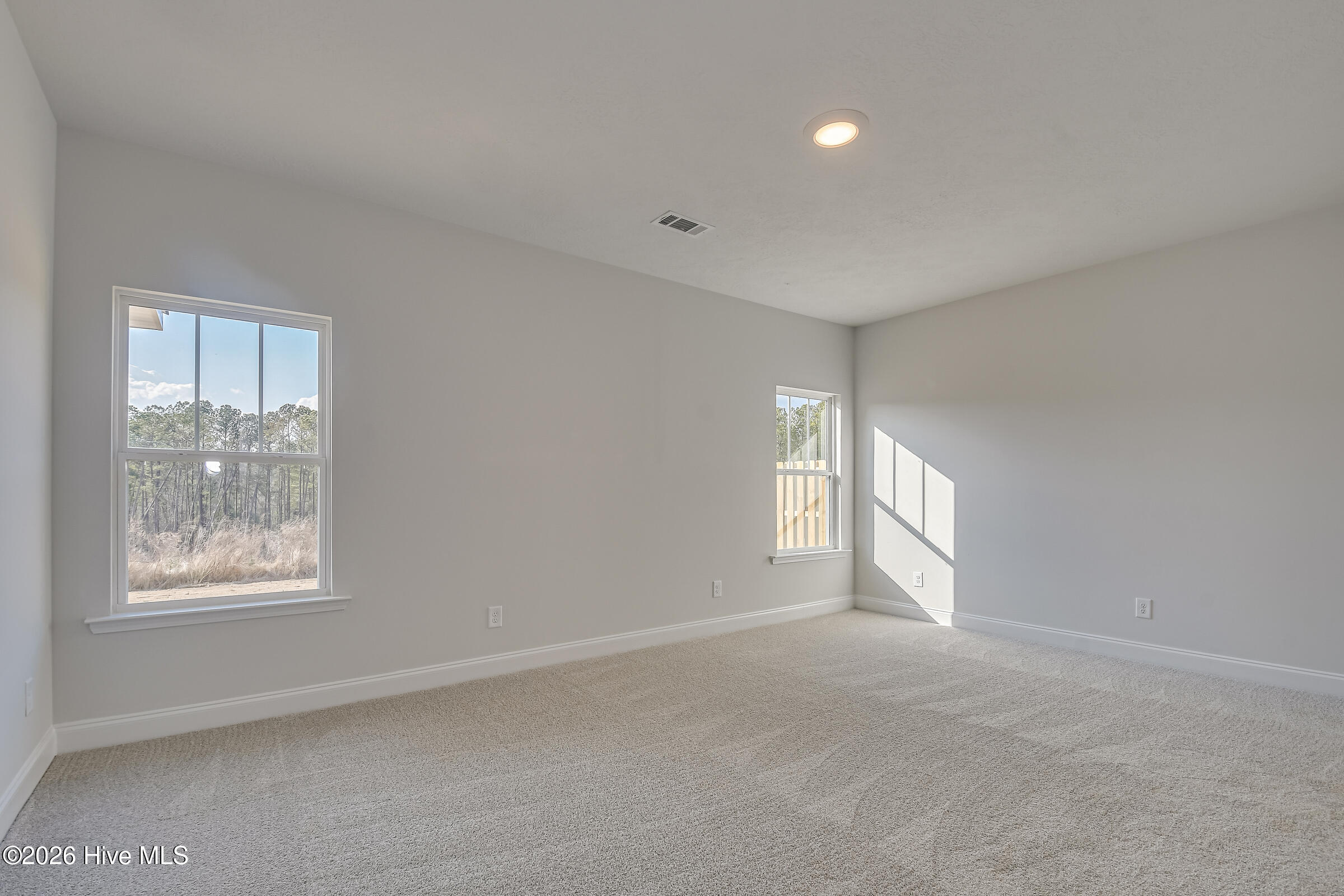 1699 Pine Ridge Drive N Property Photo 20