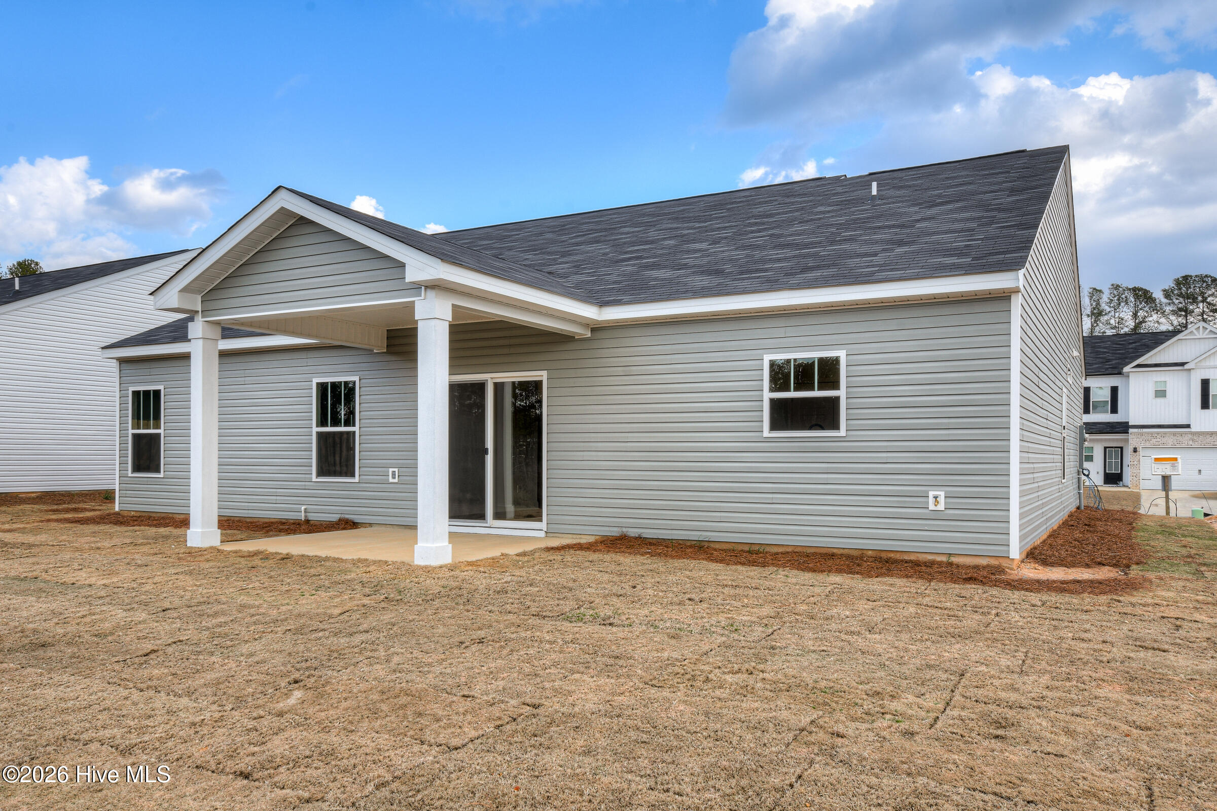 1699 Pine Ridge Drive N Property Photo 32