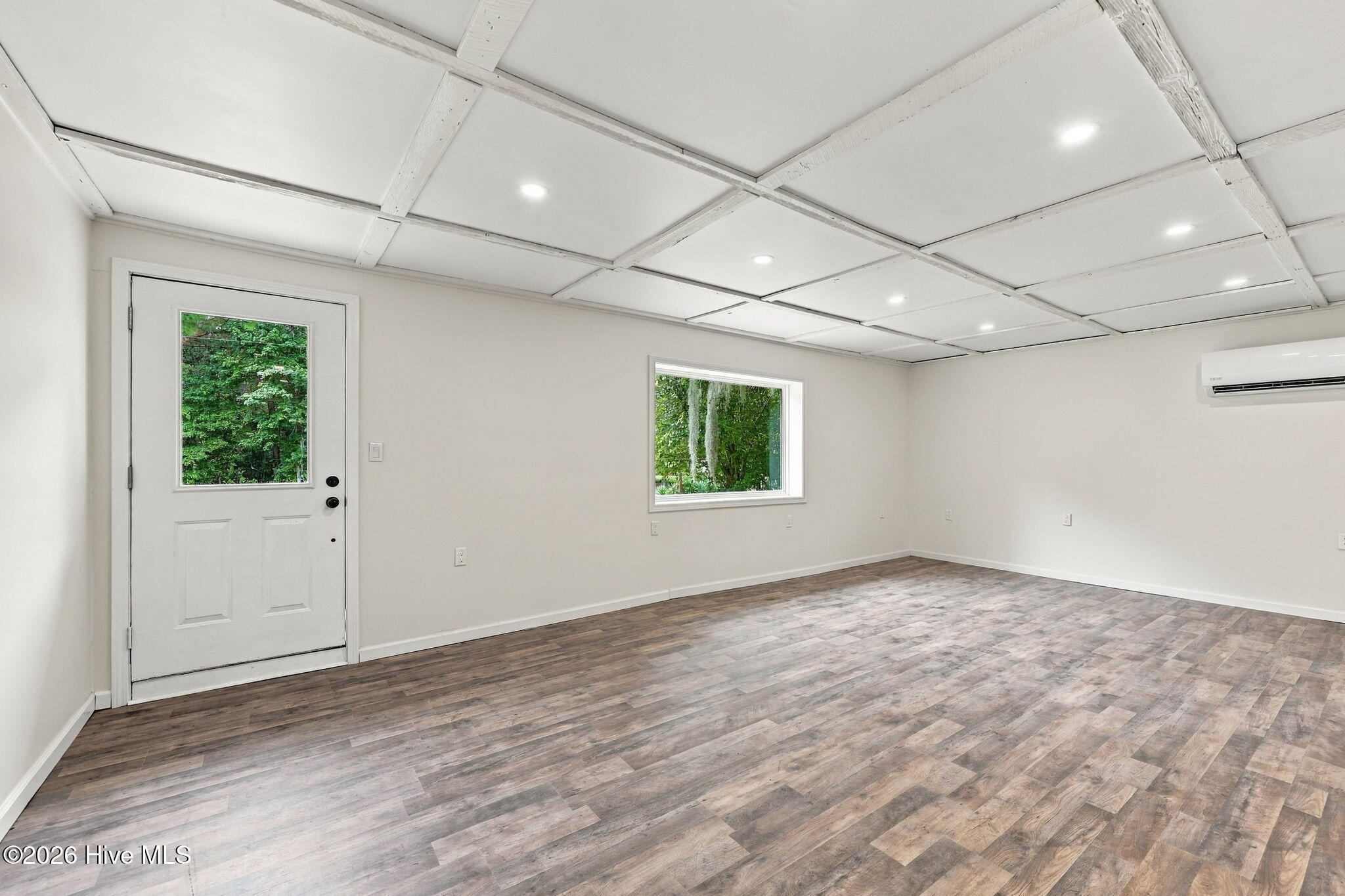 440 Village Drive Property Photo 14