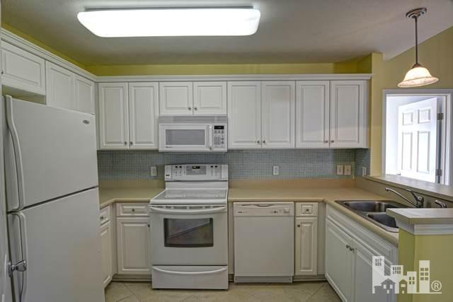 633 Spencer Farlow Drive 31 Property Photo 7