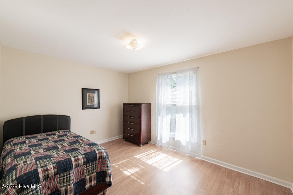 1020 Carriage Drive Apt D Property Photo 9