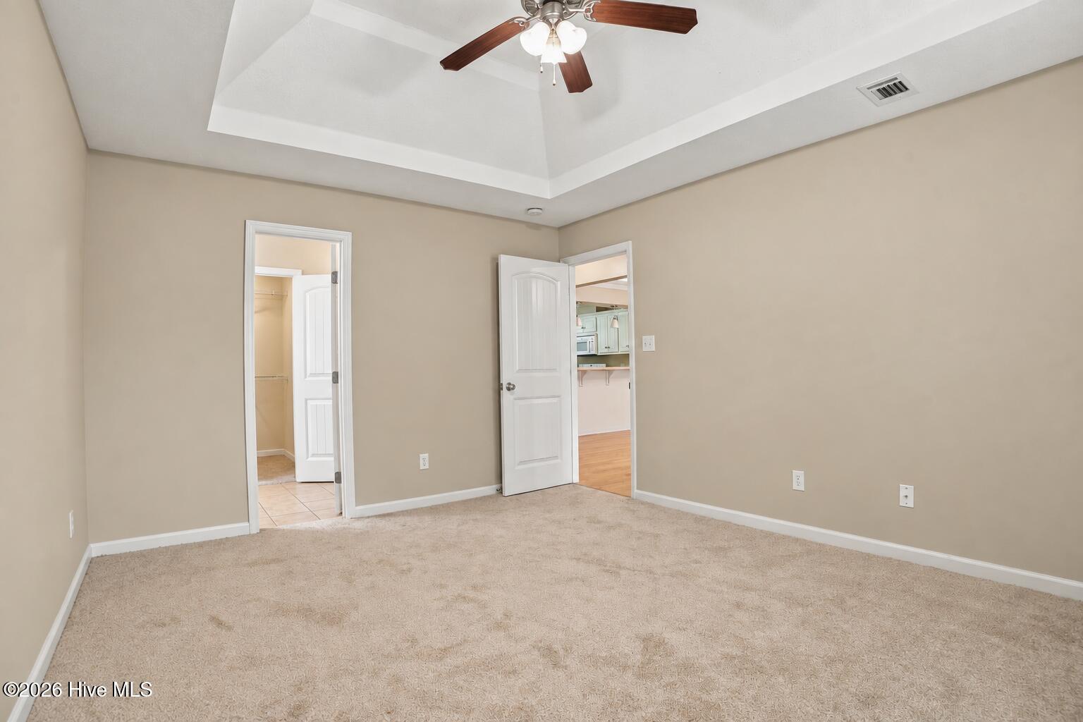 819 Whispering Willow Court Property Photo 13