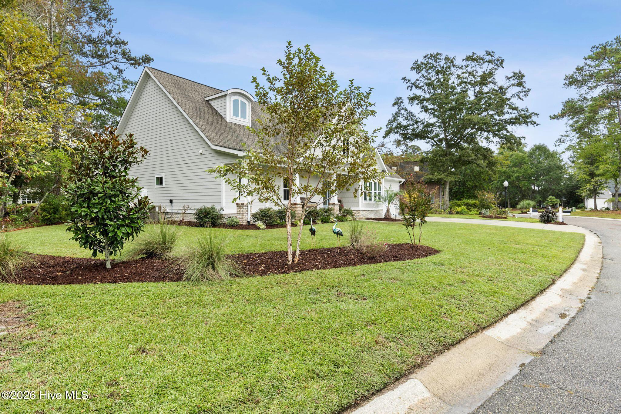1748 Oakbrook Drive Sw Property Photo 2