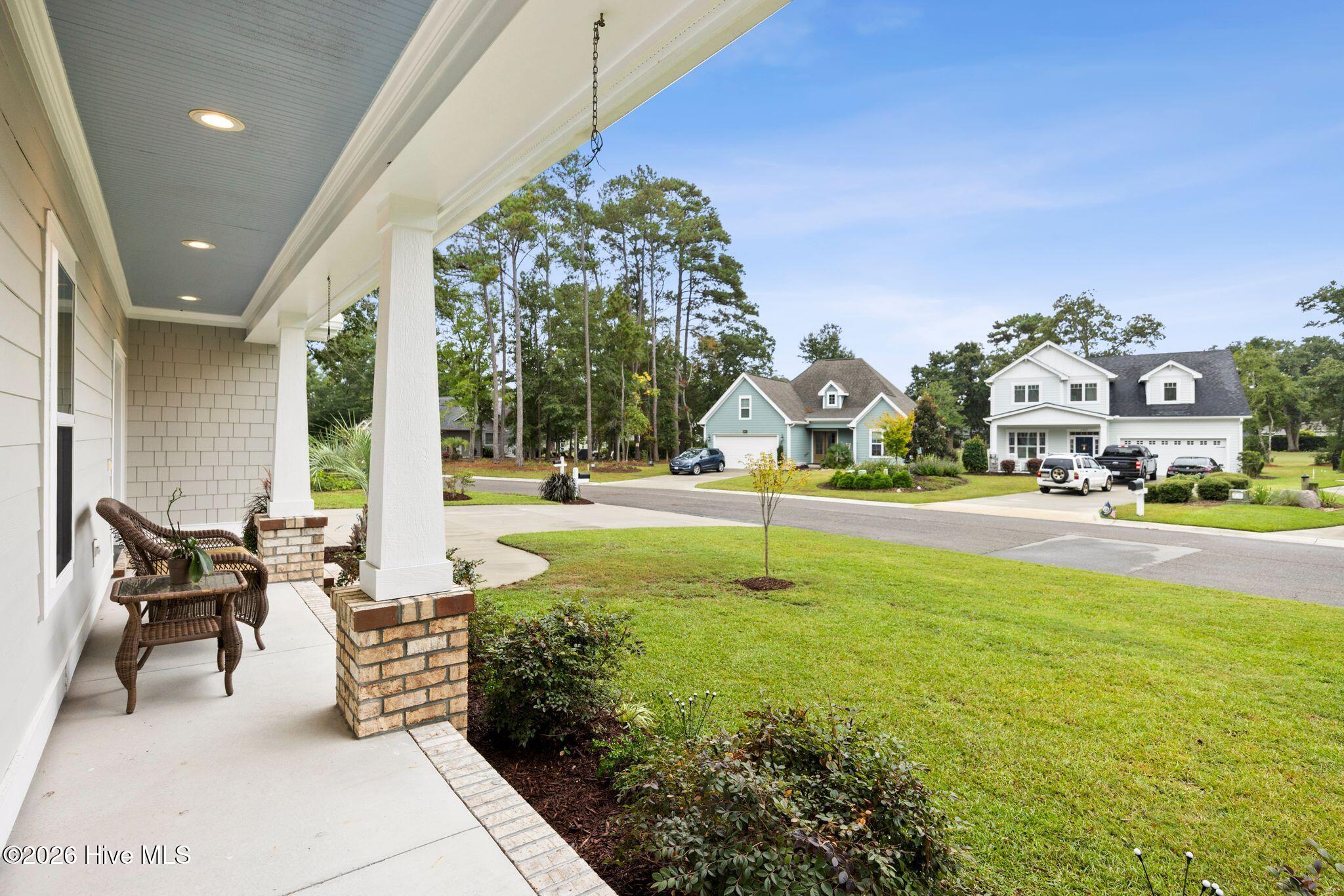 1748 Oakbrook Drive Sw Property Photo 7