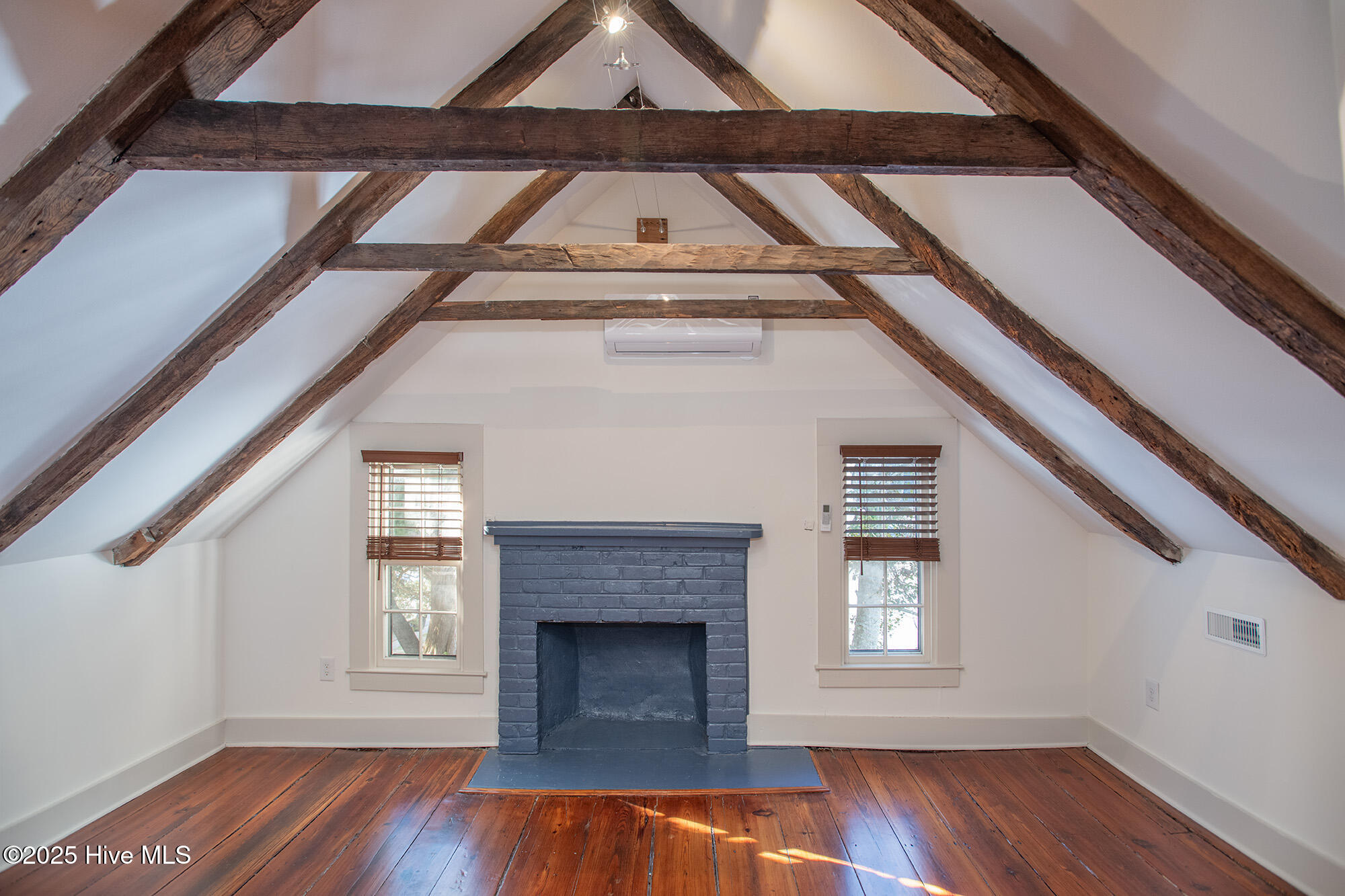 205 Moore Street Property Photo 20