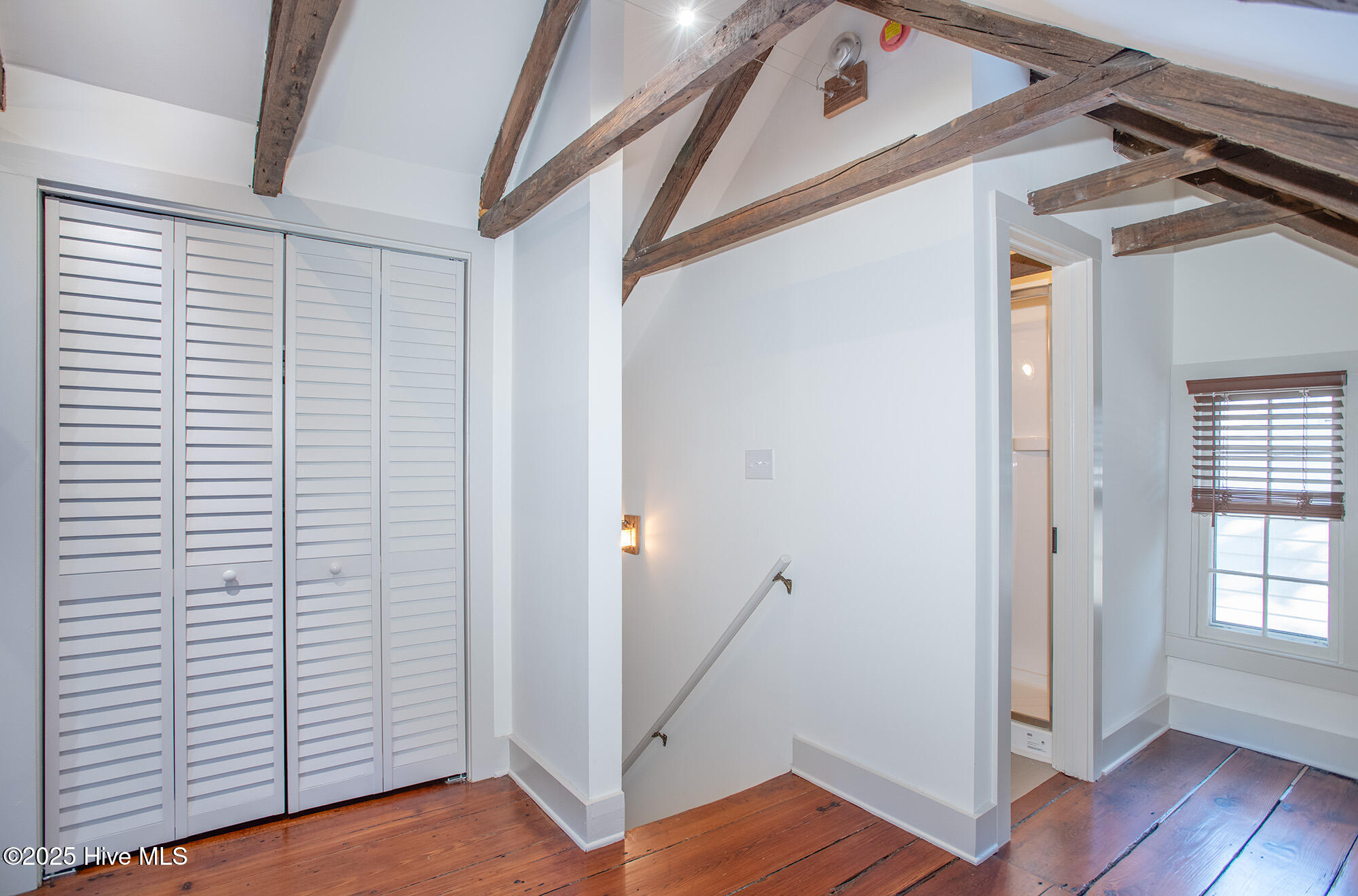 205 Moore Street Property Photo 22