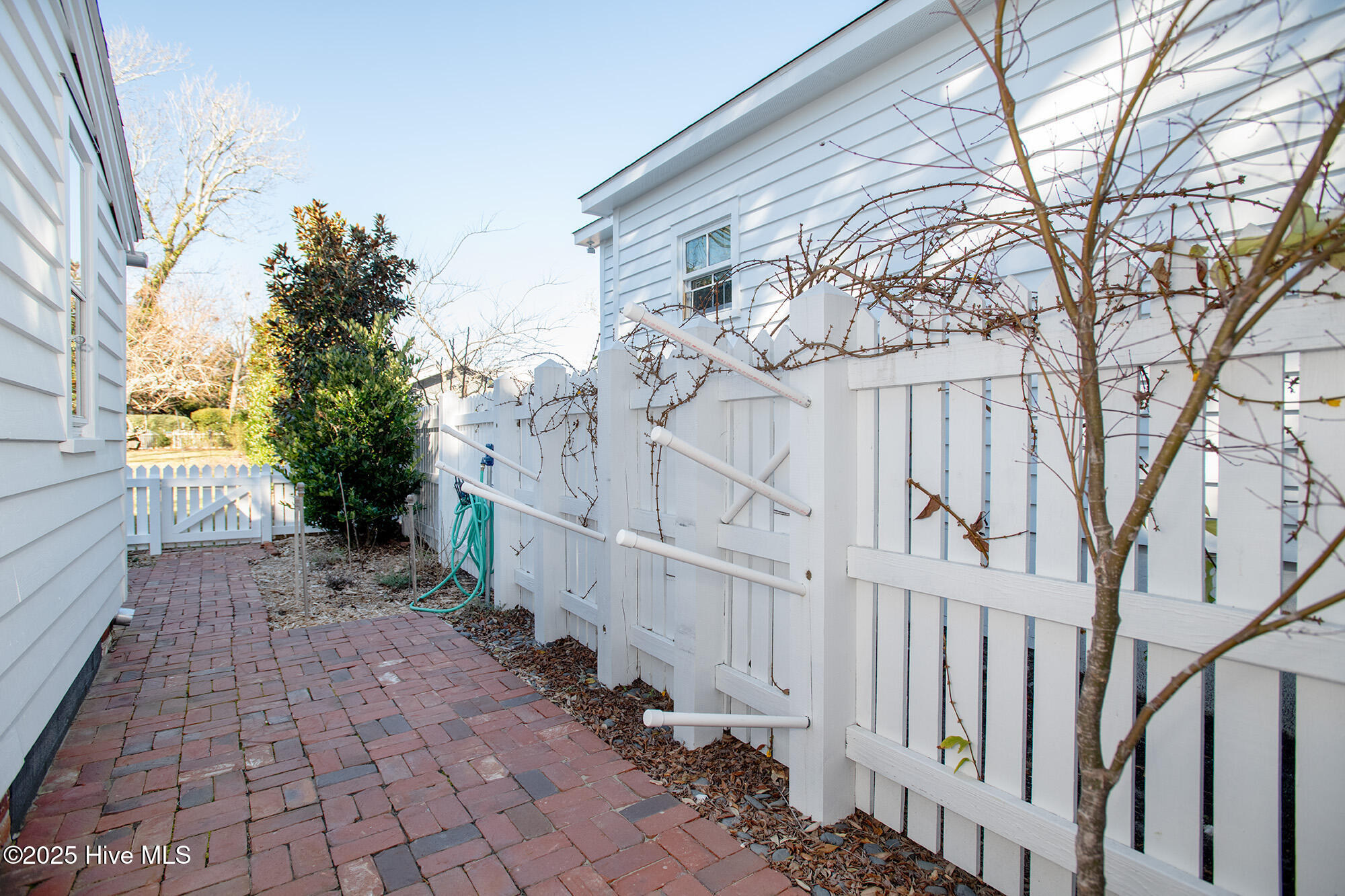205 Moore Street Property Photo 29