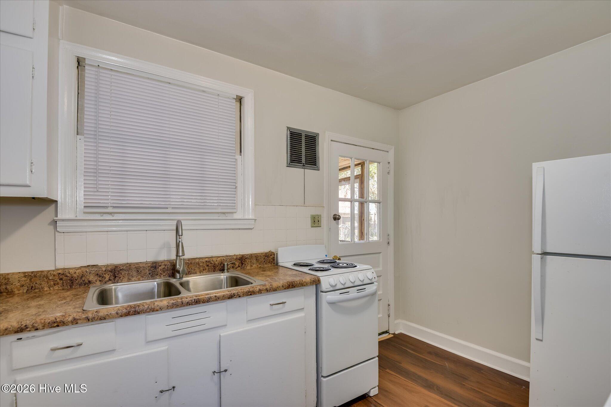 715 Bransford Road Property Photo 13