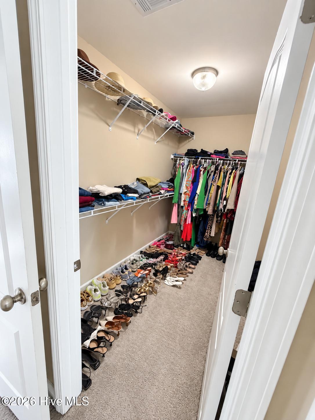 910 Citizens Way Property Photo 16