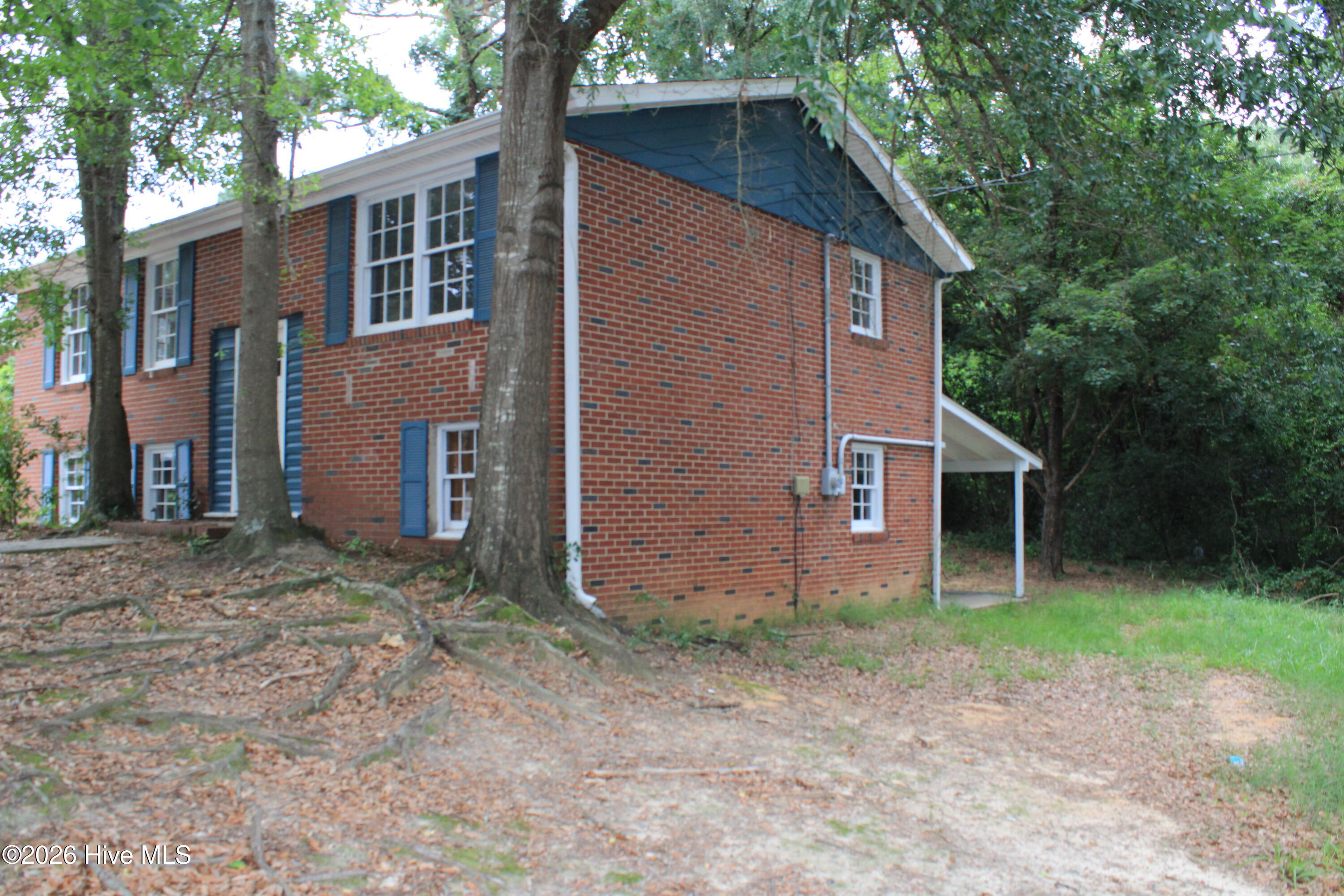 3328 Vaucluse Road Property Photo 4