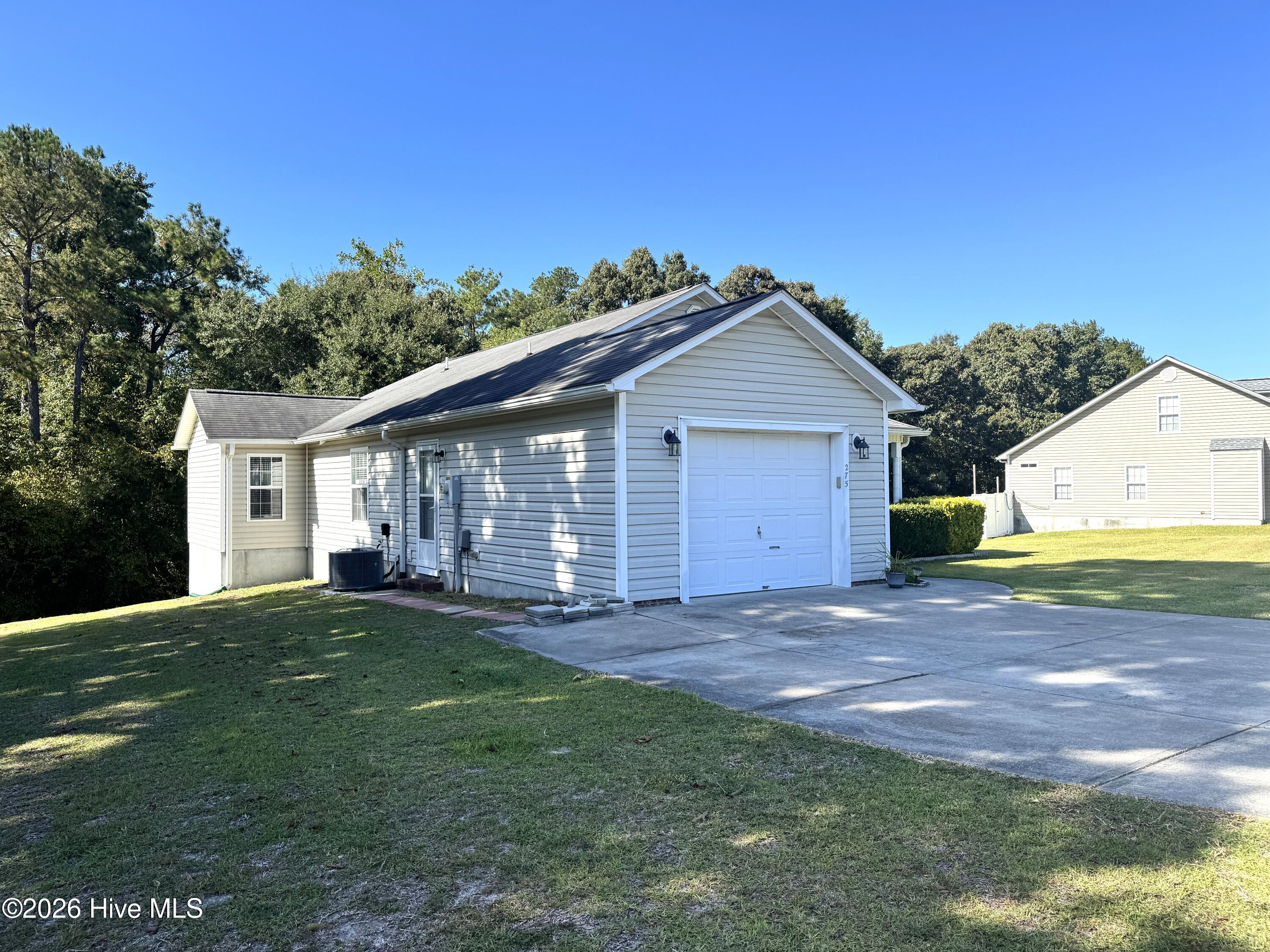 275 Brookstone Way Property Photo 3