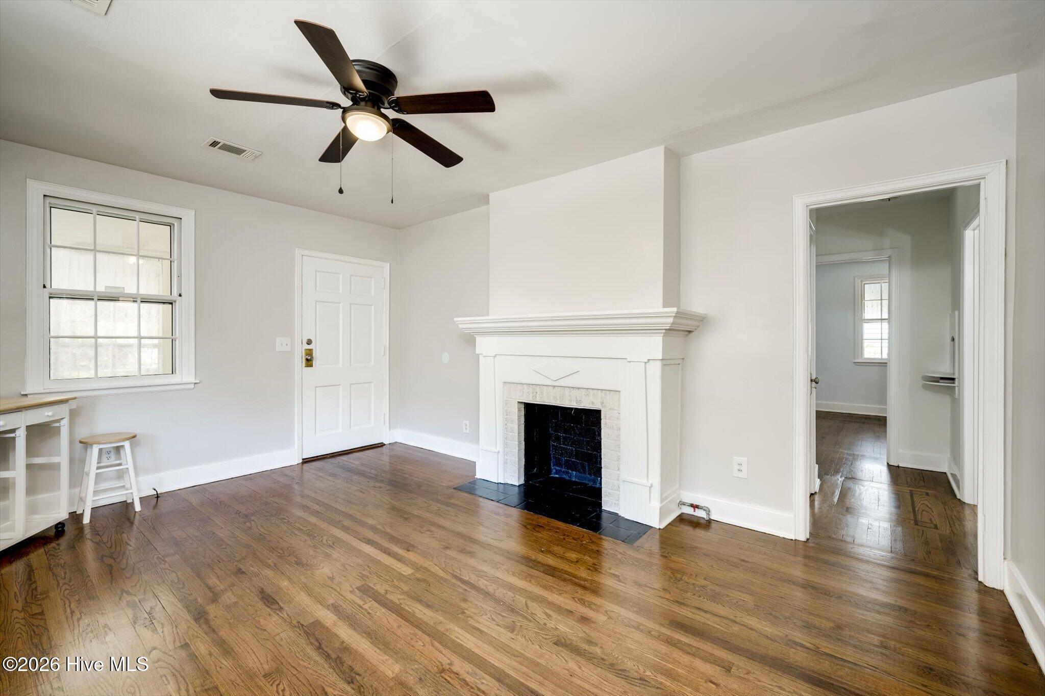 2018 Pennsylvania Avenue Property Photo 8