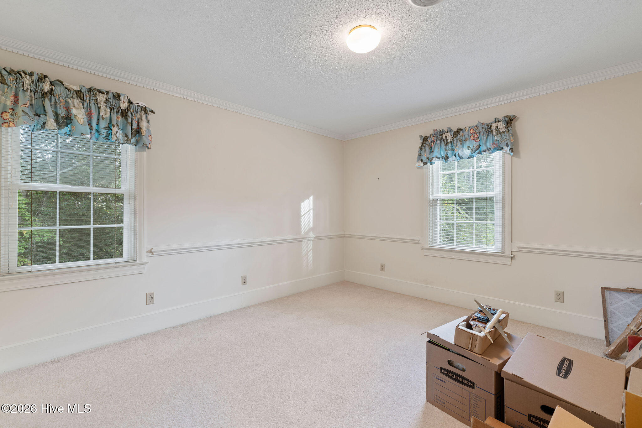 512 Forest Hill Drive Property Photo 23