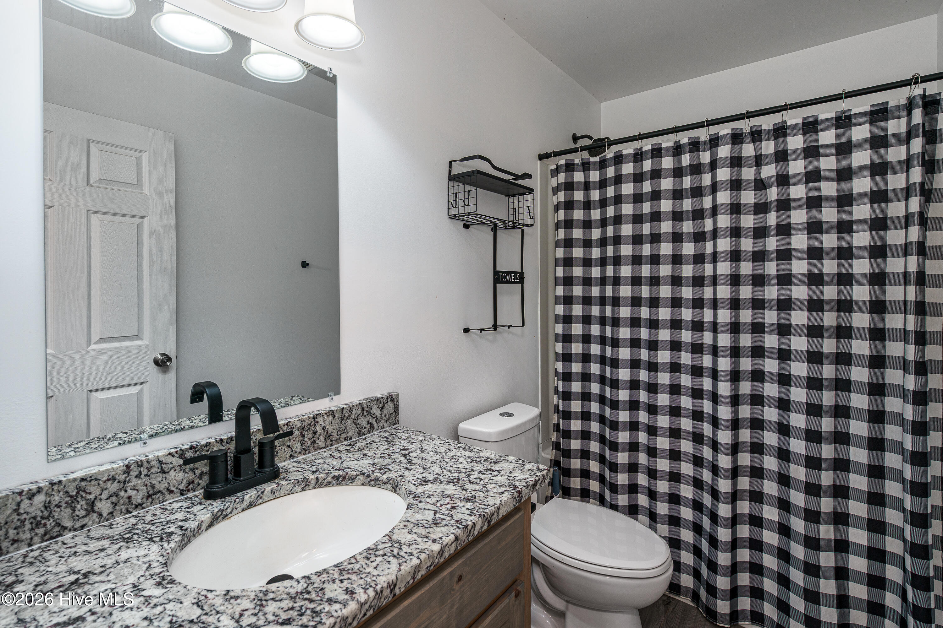 98 Kolton Way Property Photo 12