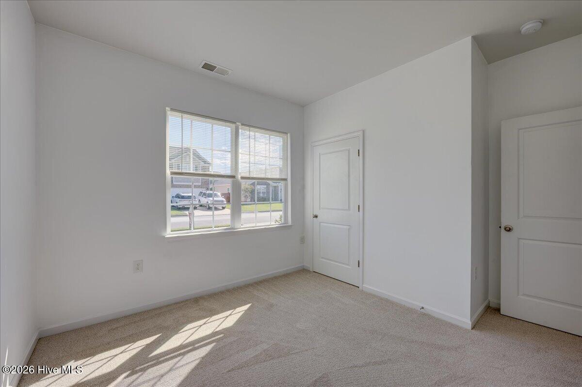 413 Isabelle Street Property Photo 9