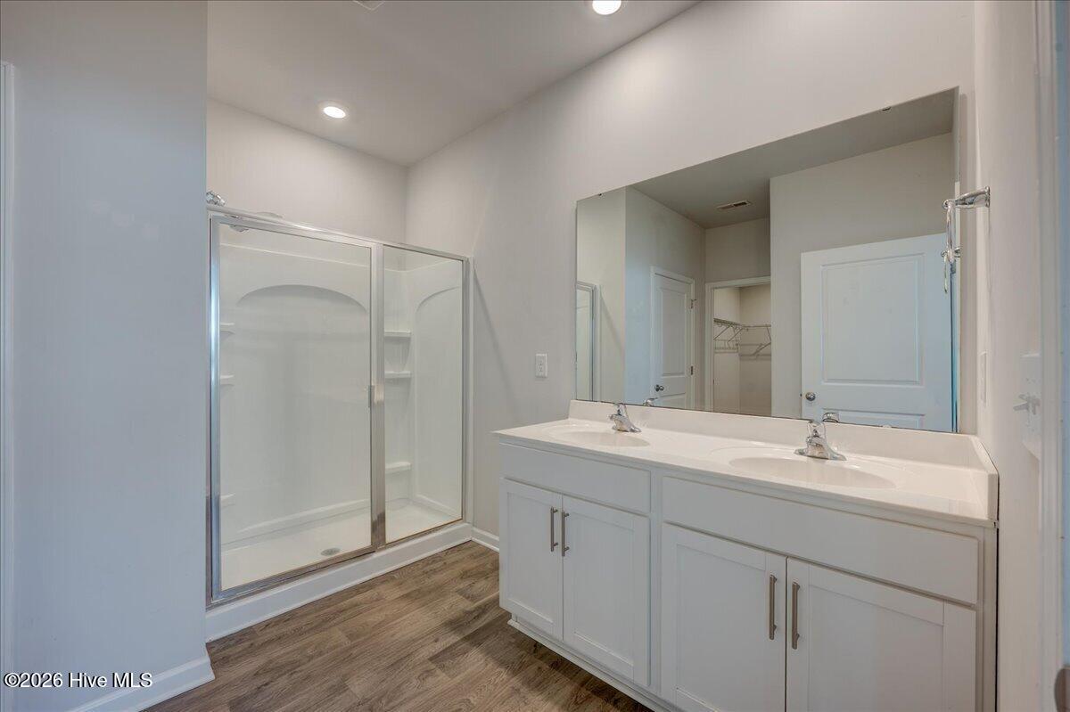 413 Isabelle Street Property Photo 33