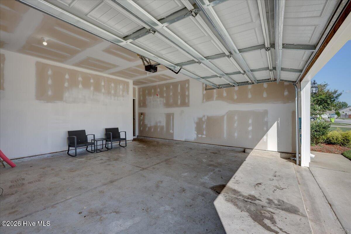 413 Isabelle Street Property Photo 37