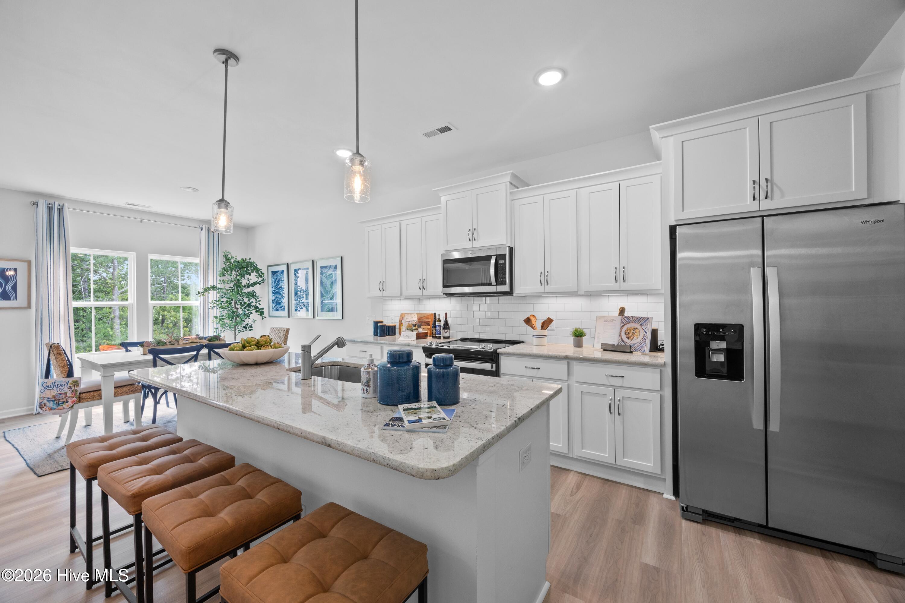 407 Loggerhead Boulevard Property Photo 5