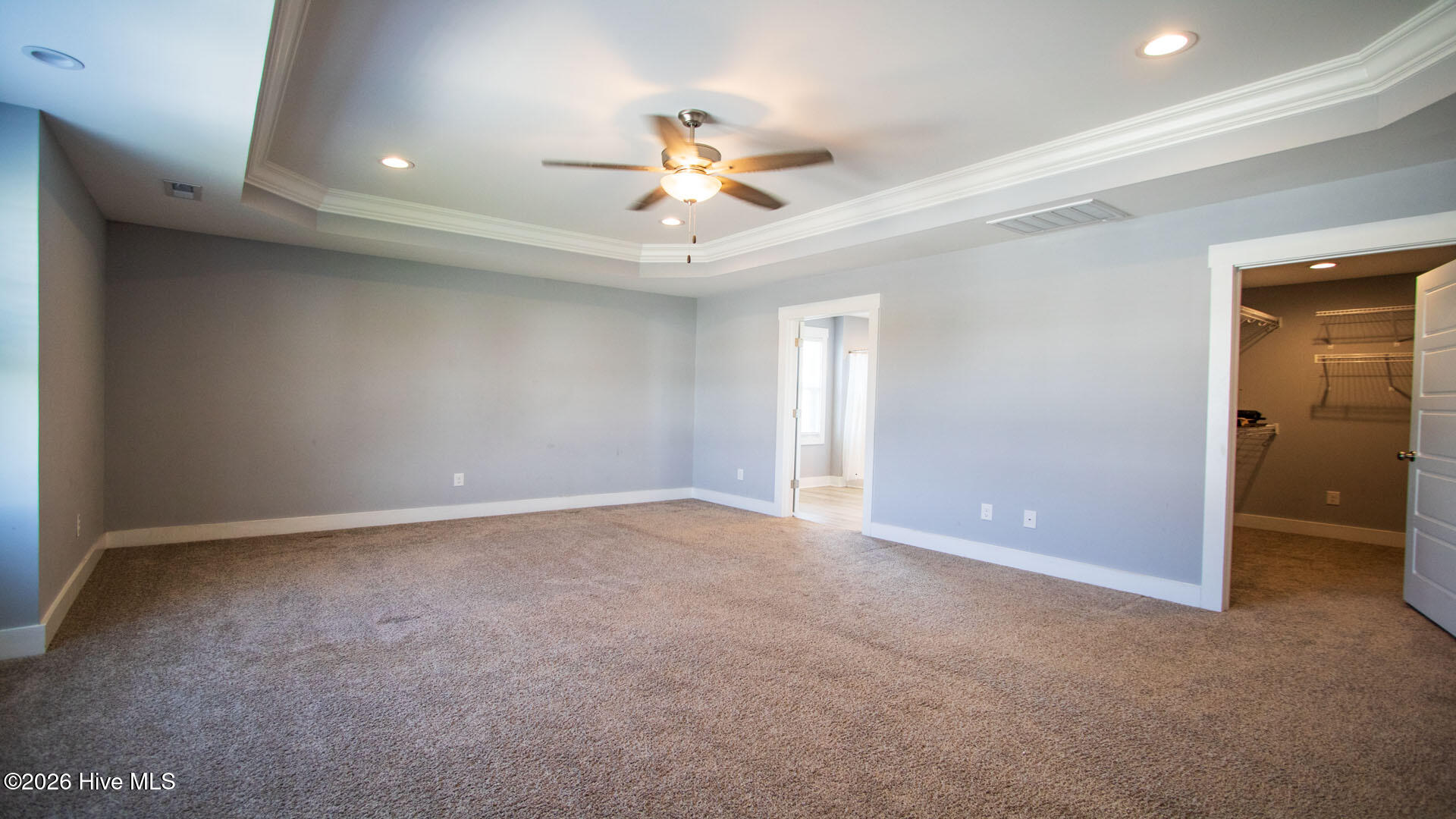 279 E Ivybridge Drive Property Photo 12