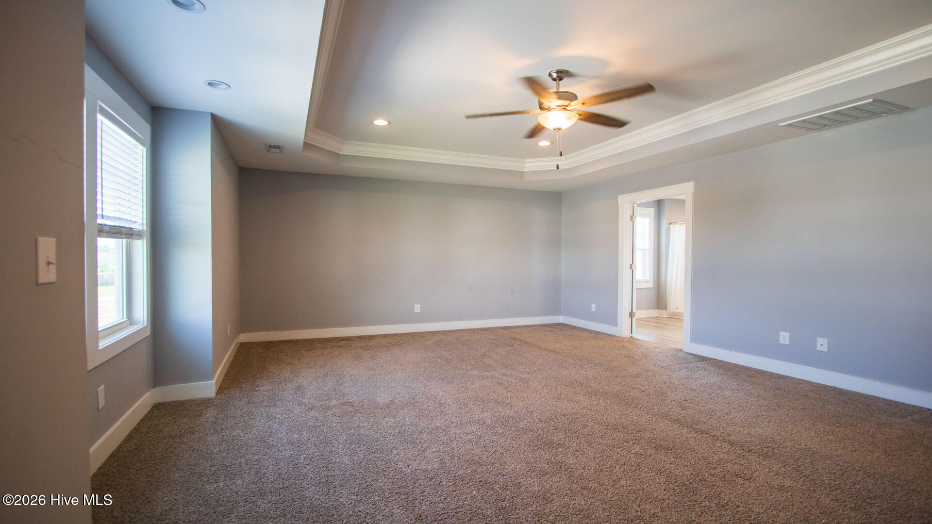279 E Ivybridge Drive Property Photo 13