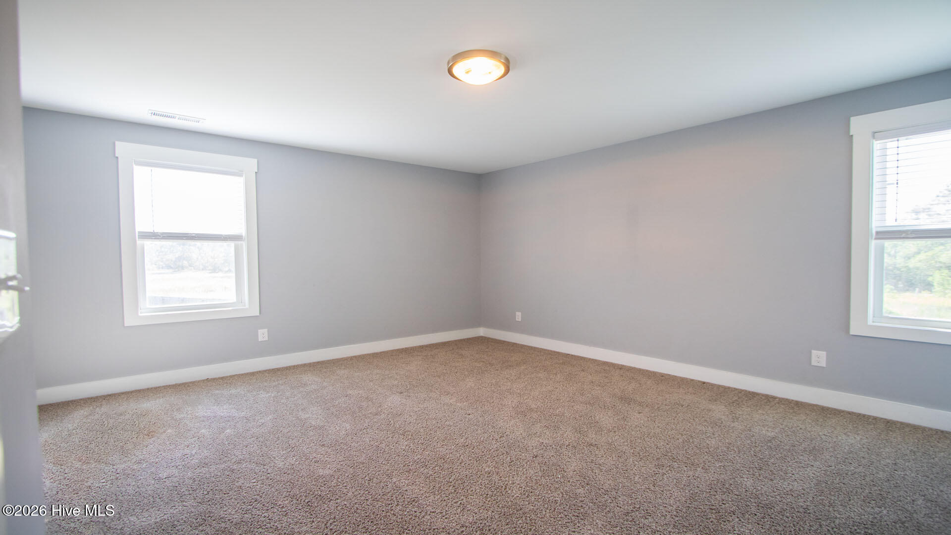 279 E Ivybridge Drive Property Photo 17