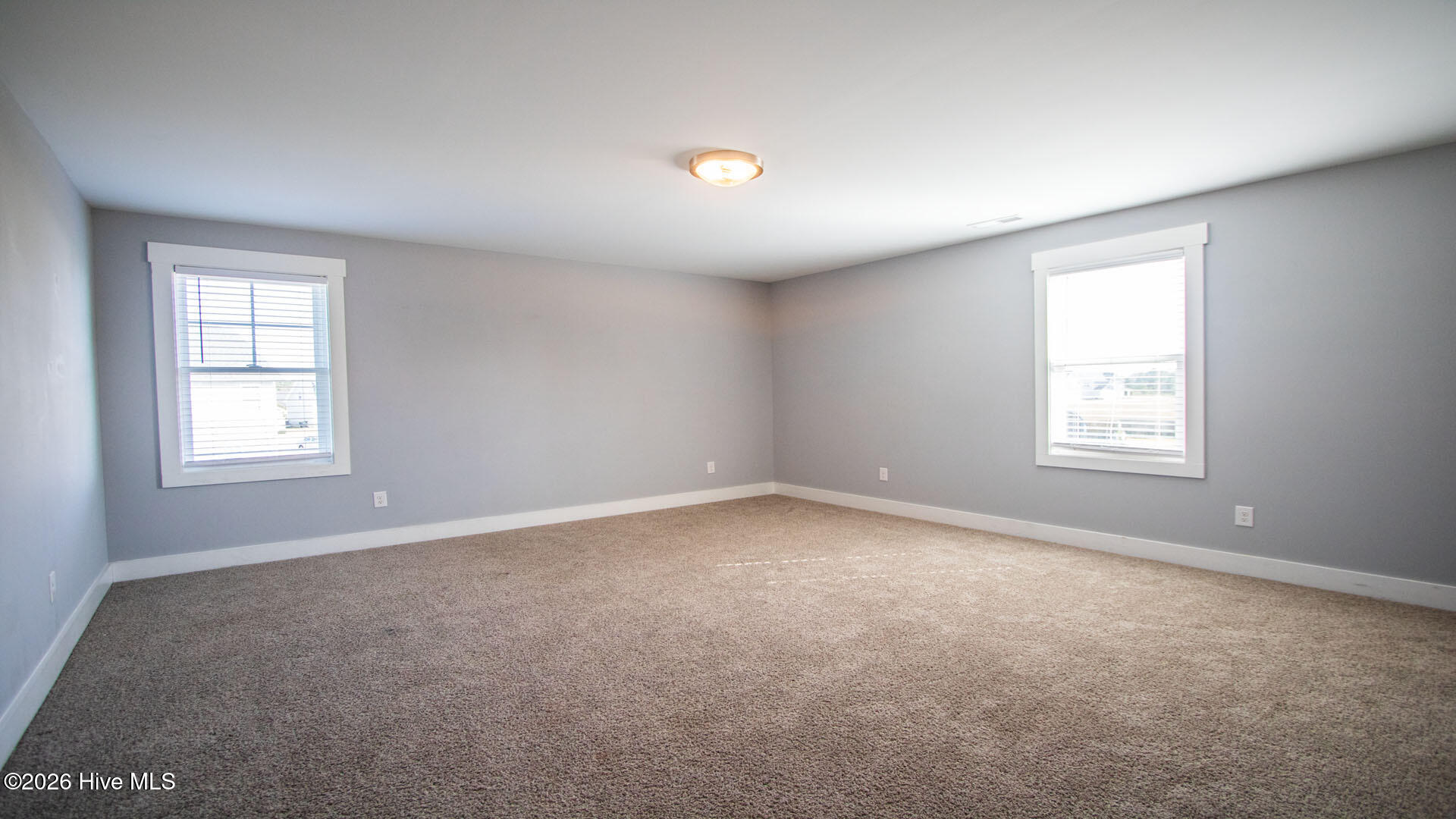 279 E Ivybridge Drive Property Photo 19