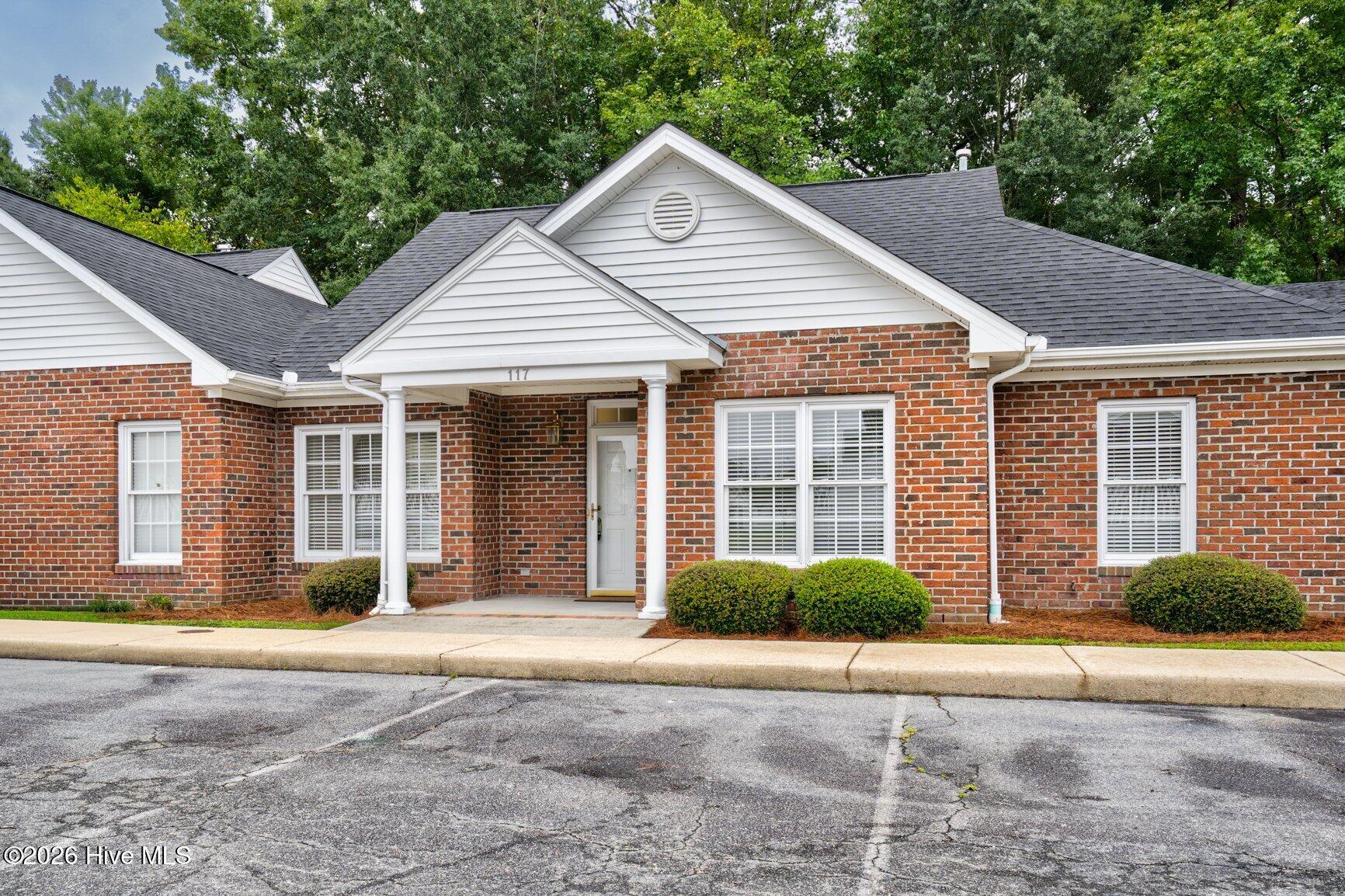 117 Irene Court Property Photo 1