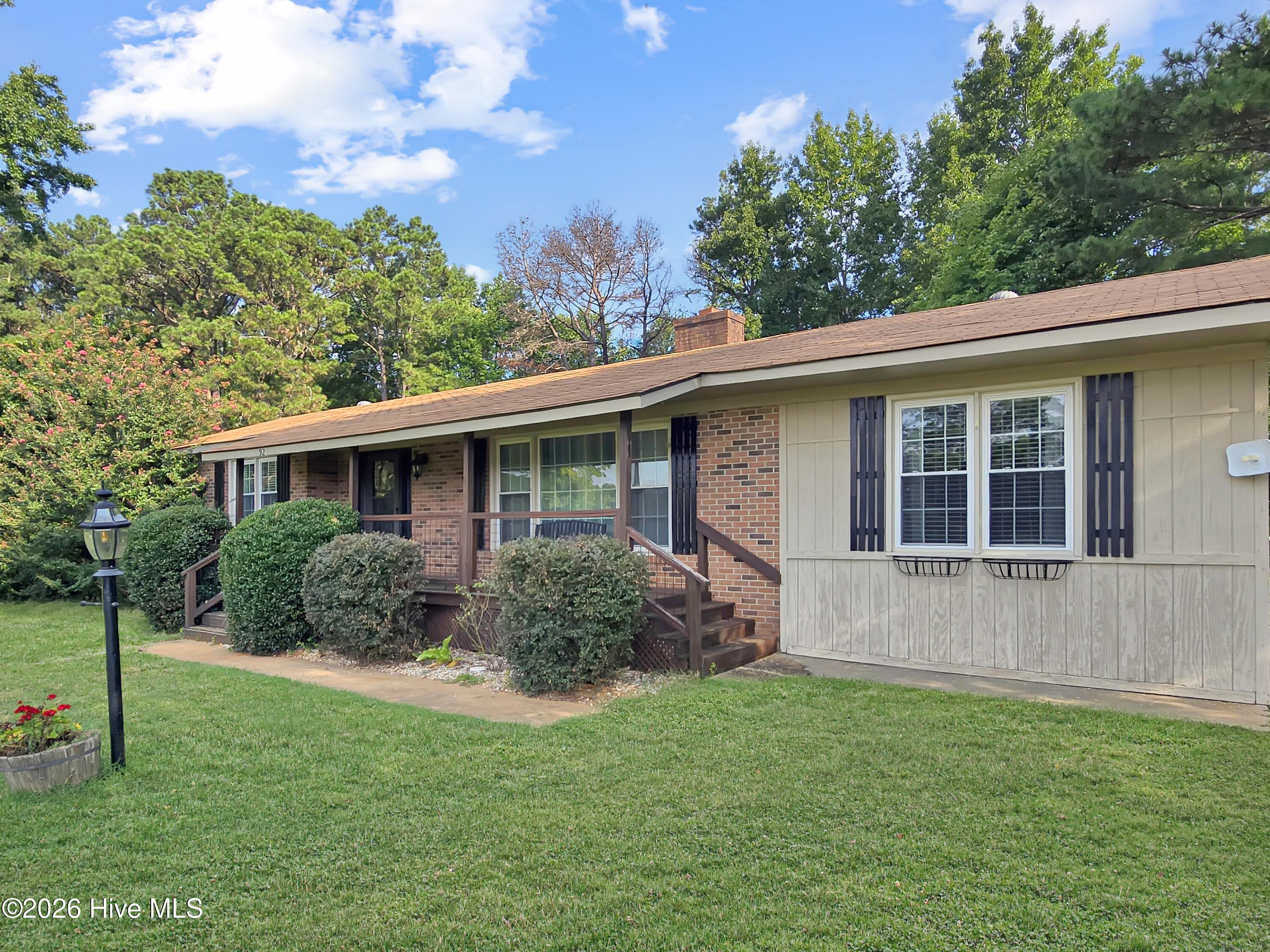 92 Adcock Road Property Photo 1