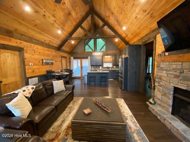 50 Devin Drive Property Photo 2