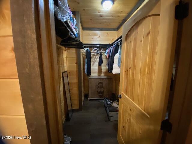 50 Devin Drive Property Photo 14