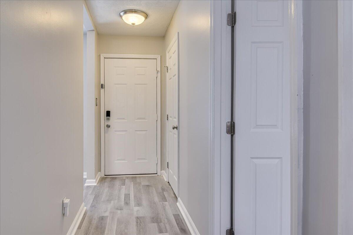 23 Londonberry Lane Property Photo 6