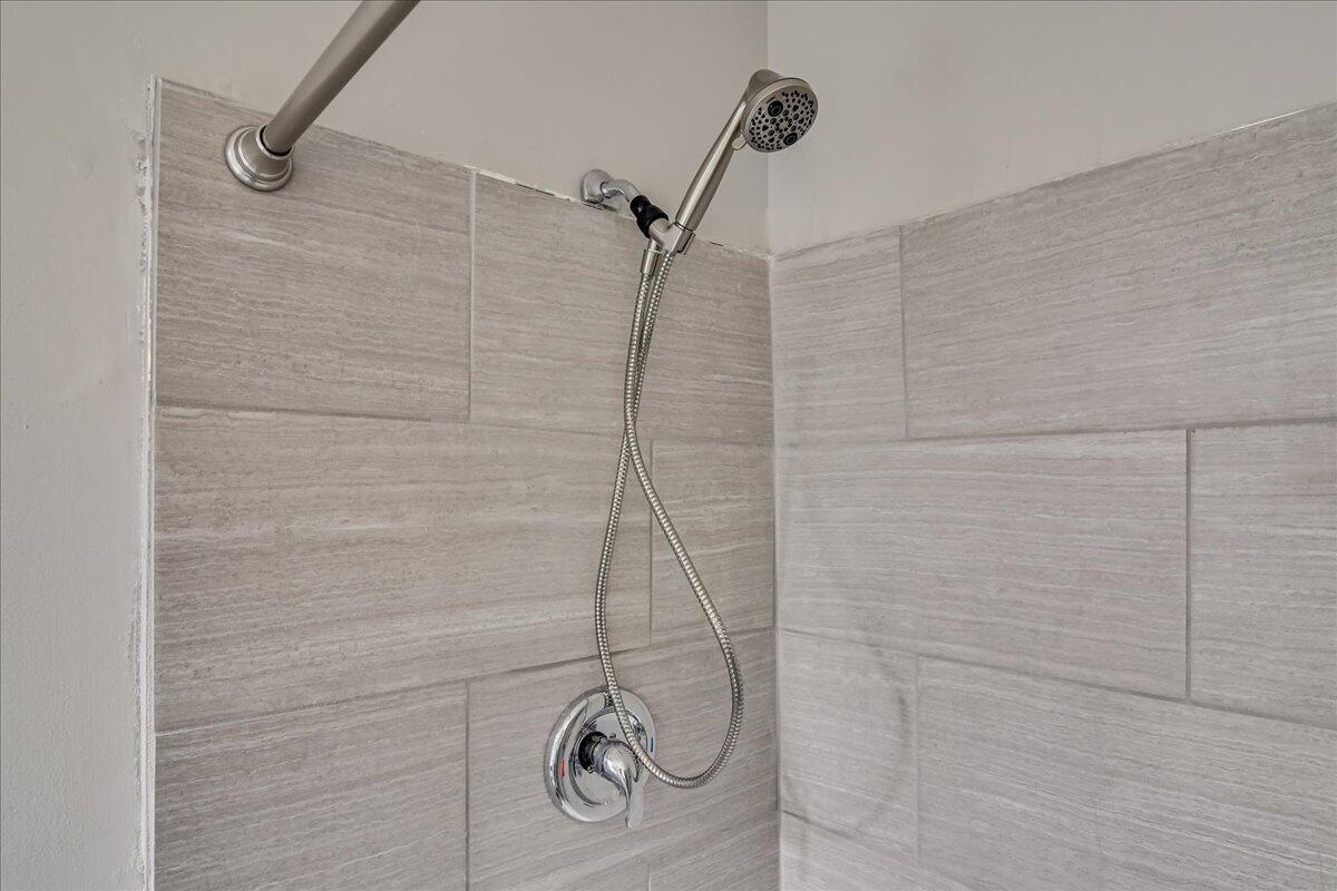 23 Londonberry Lane Property Photo 29
