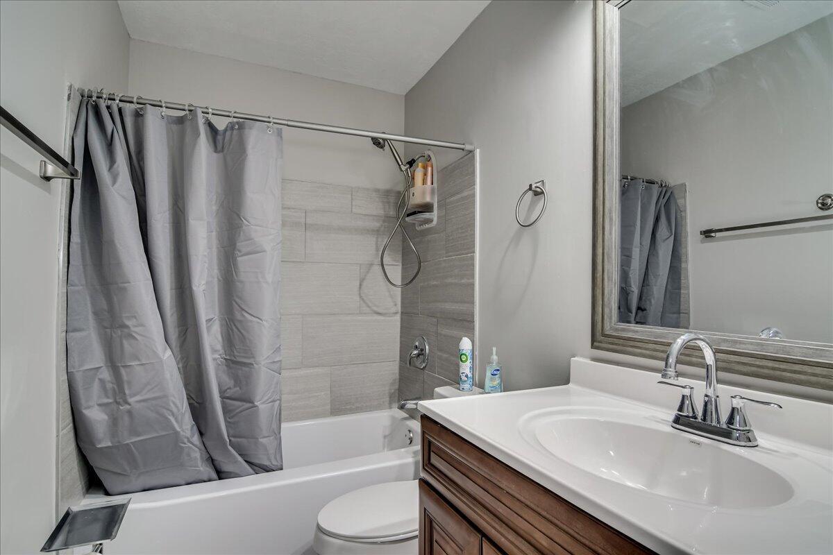 23 Londonberry Lane Property Photo 36