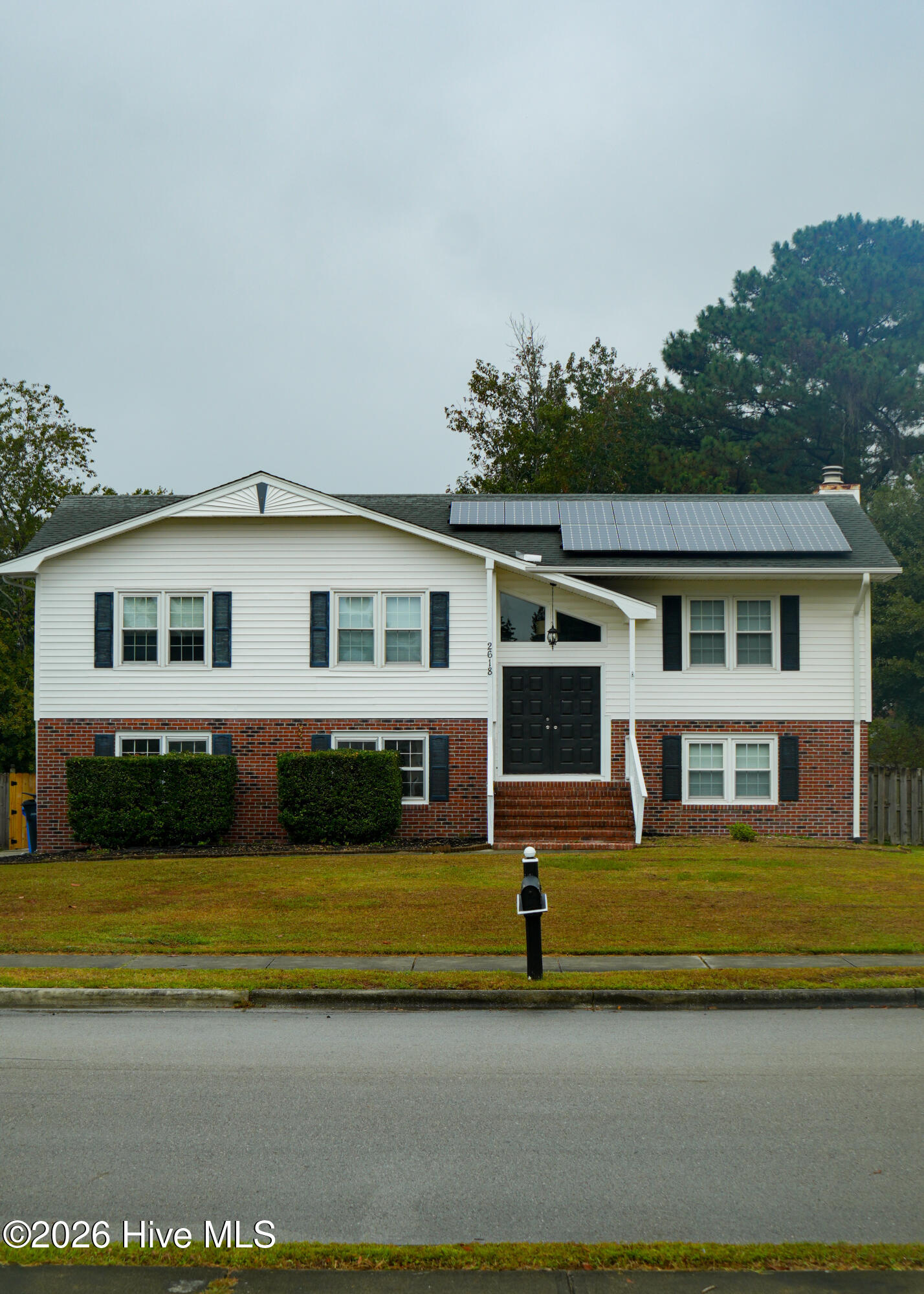 2618 Northwoods Drive Property Photo 1