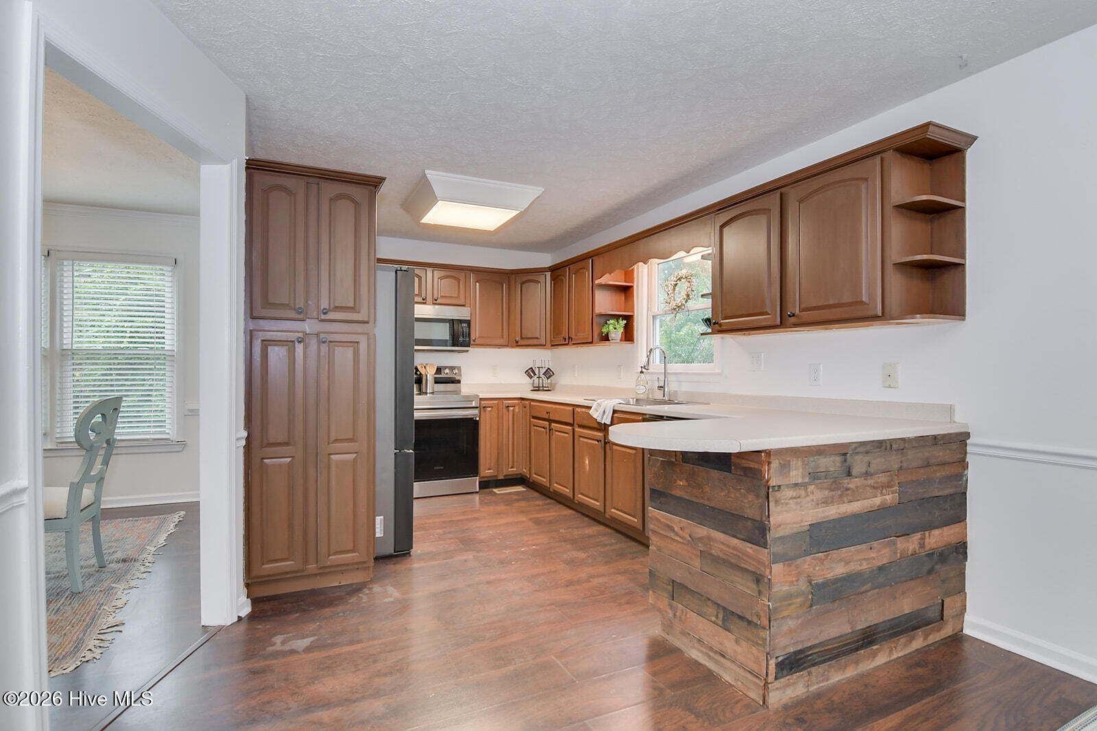 534 Creighton Drive Property Photo 8