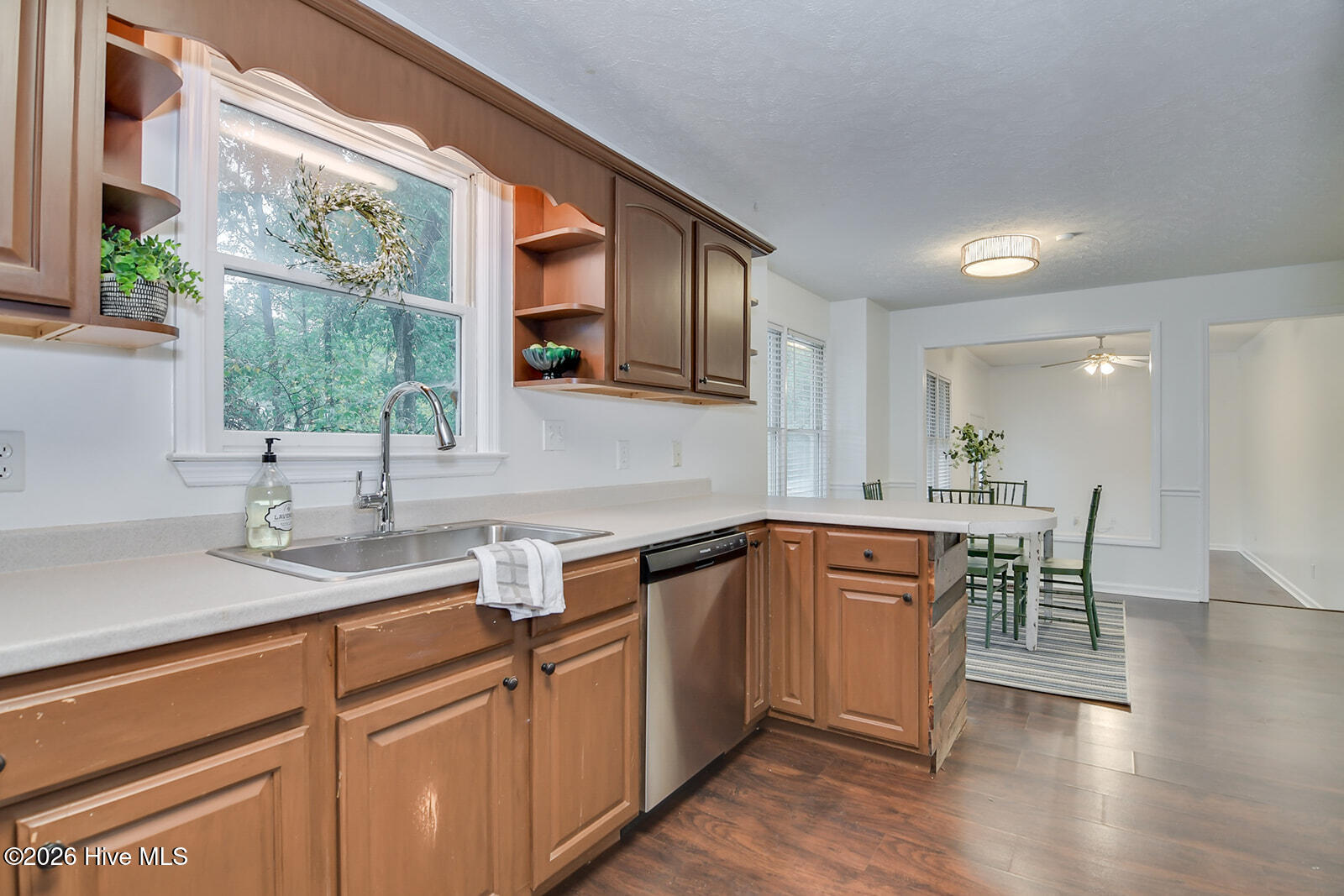 534 Creighton Drive Property Photo 11
